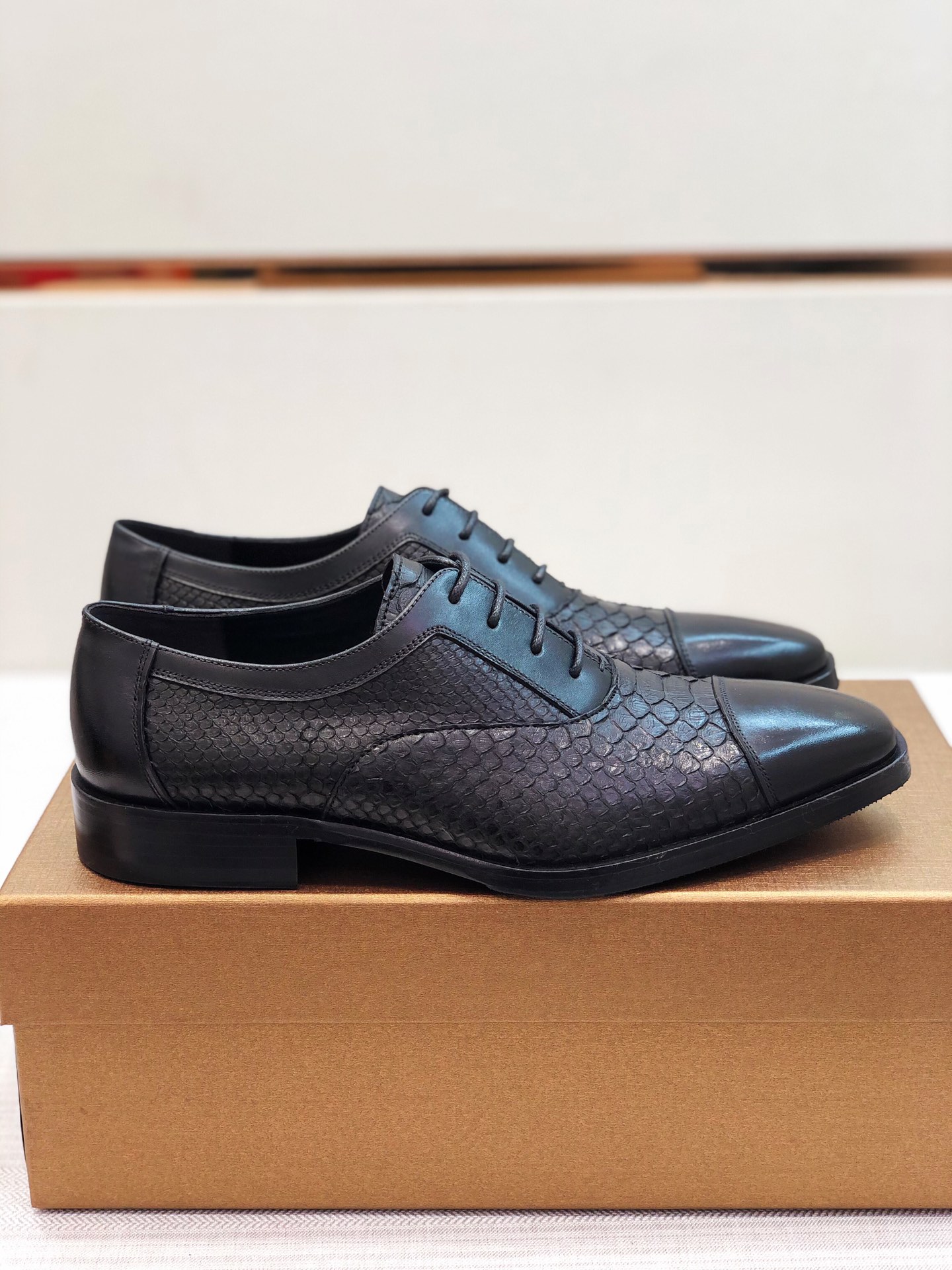 Men B*erluti Top Loafer