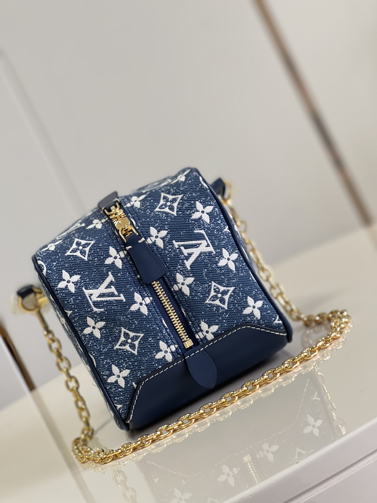 L*ouis V*uitton Bag Top Quality 16*16*16CM