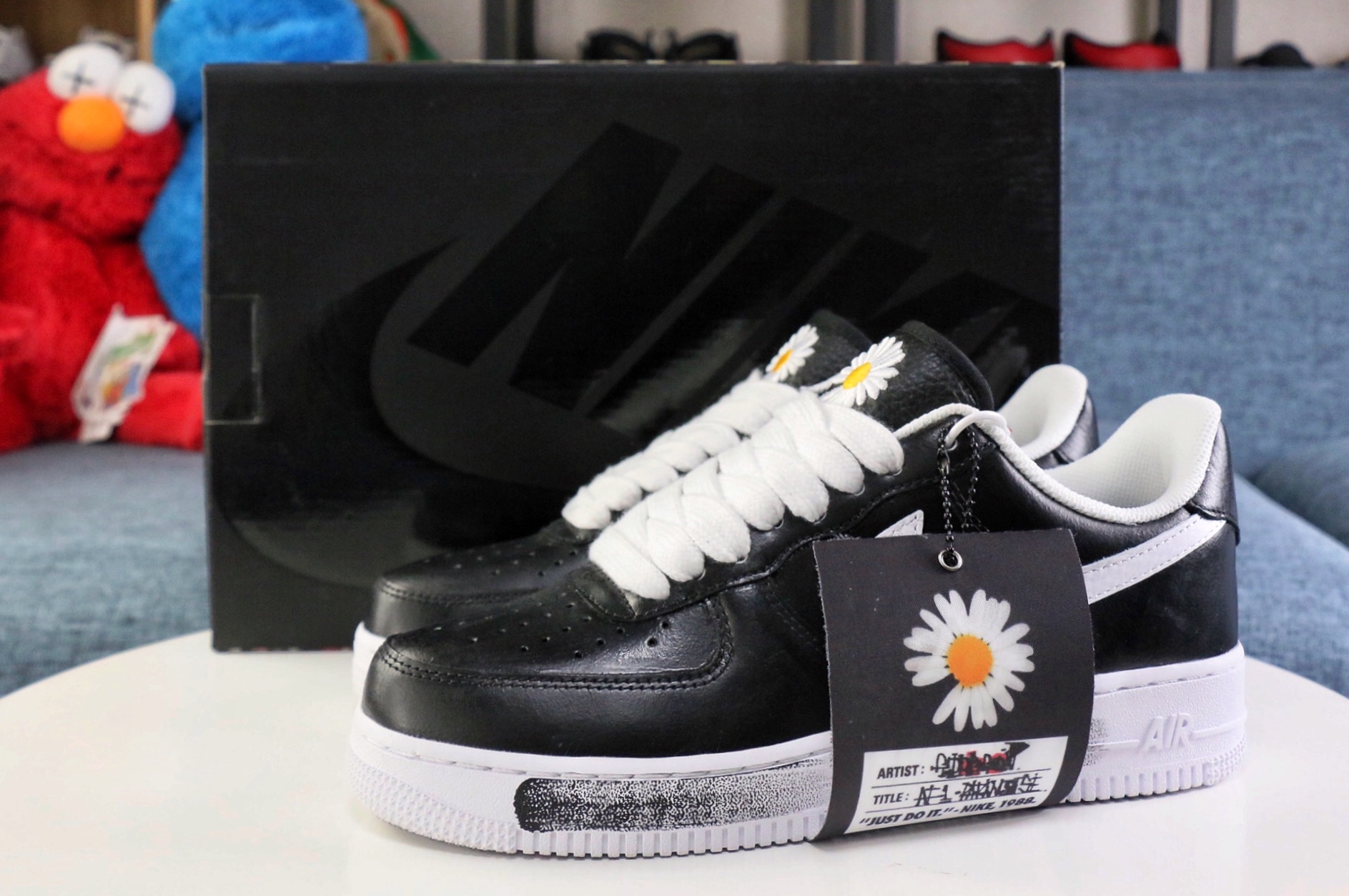 from PEACEMINUSONE Nike Air Force 1