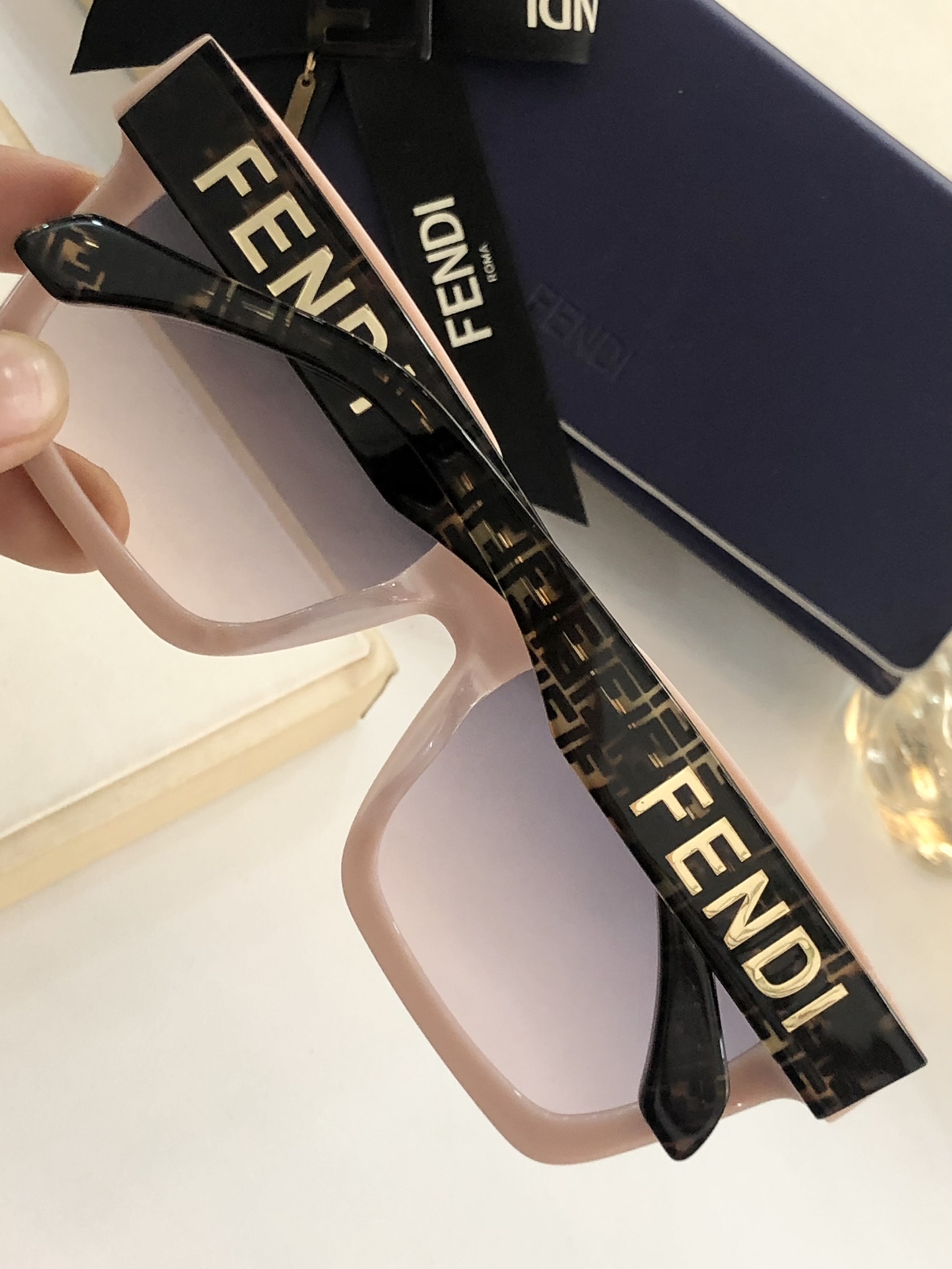 F*endi Glasses Top