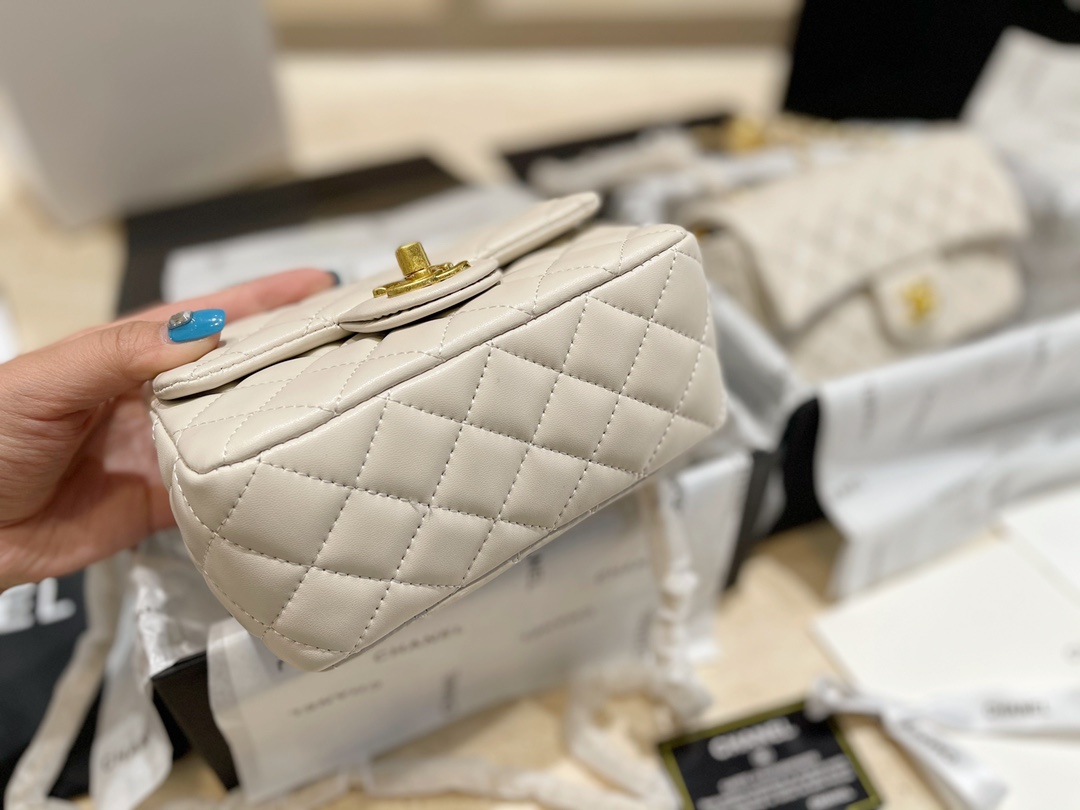 C*hanel Bag Top Quality