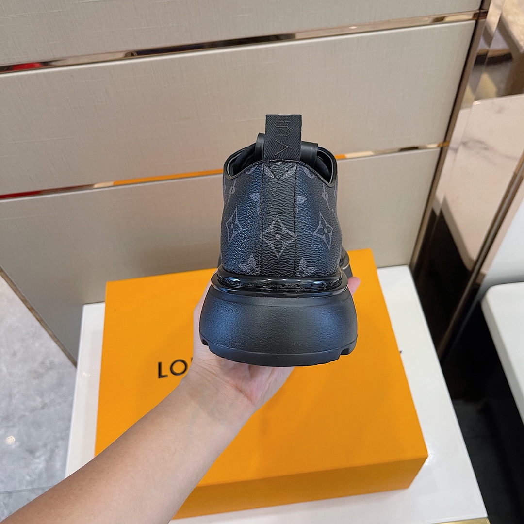 Men L*ouis V*uitton Top Sneaker