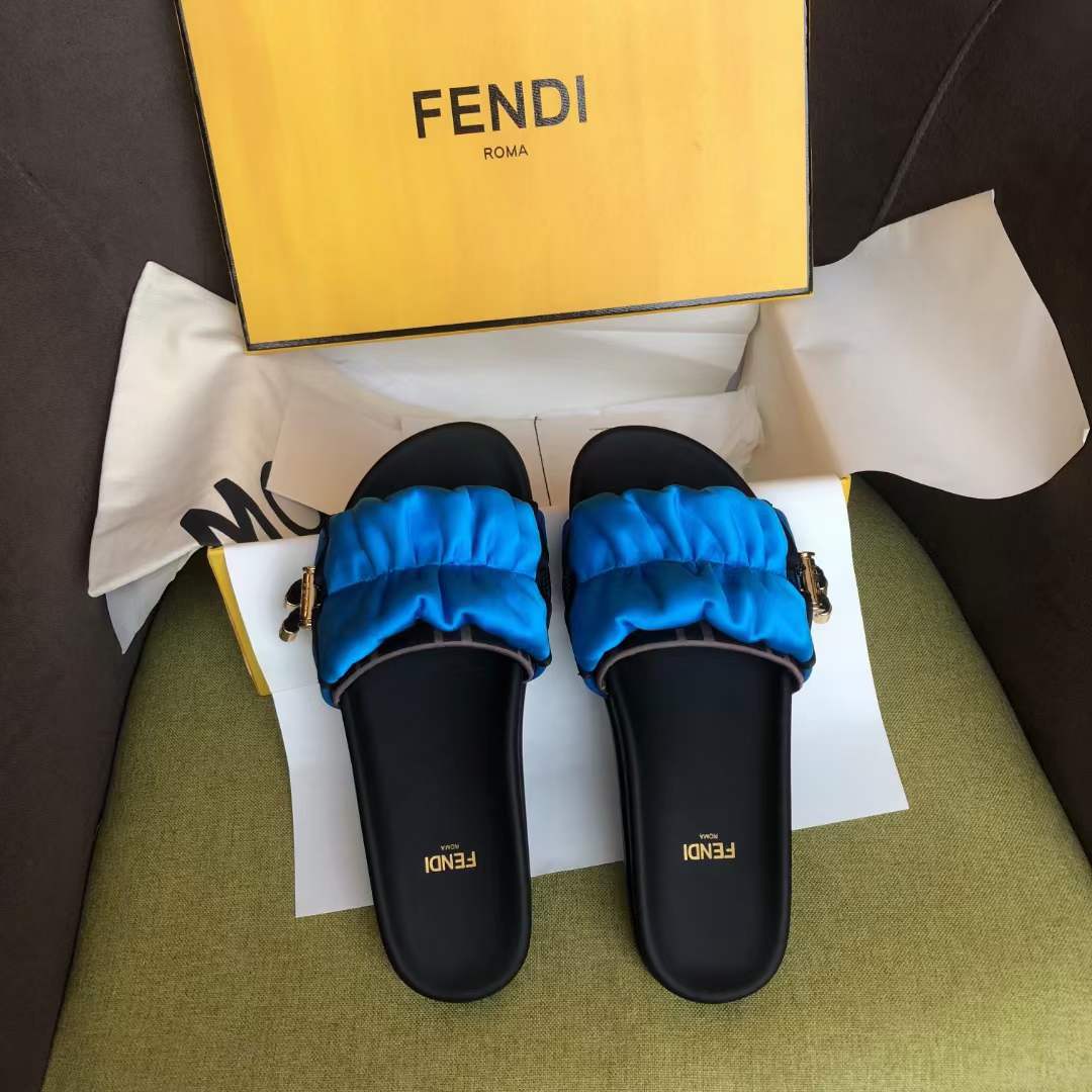 Women F*endi Top Sandals