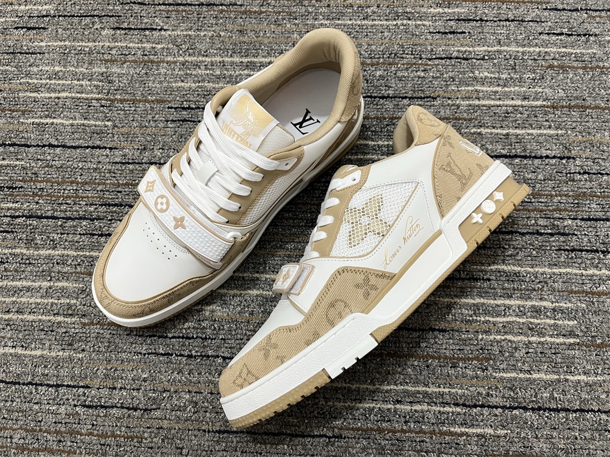 Men L*ouis V*uitton Top Sneakers