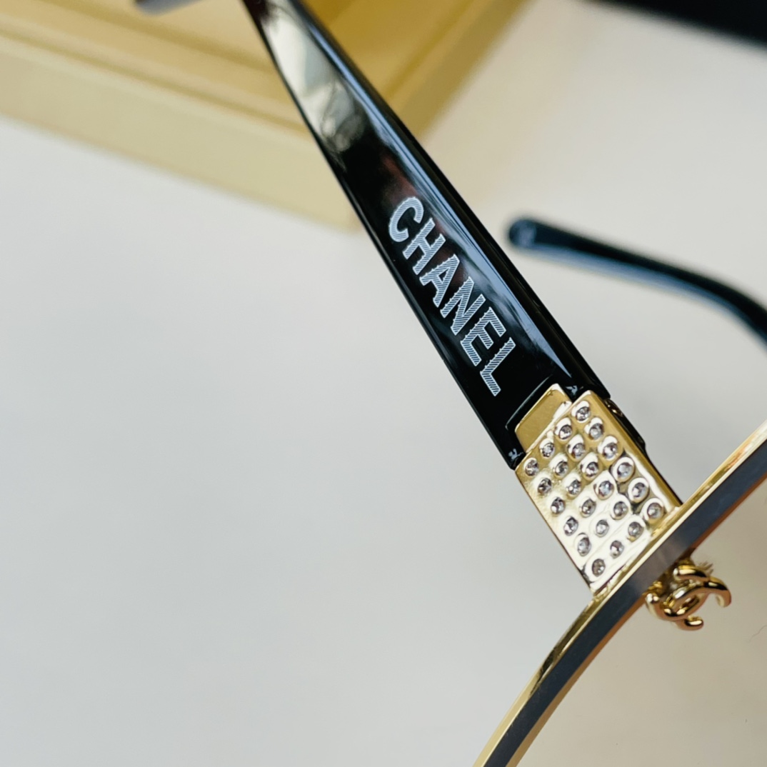 C*hanel Glasses Top