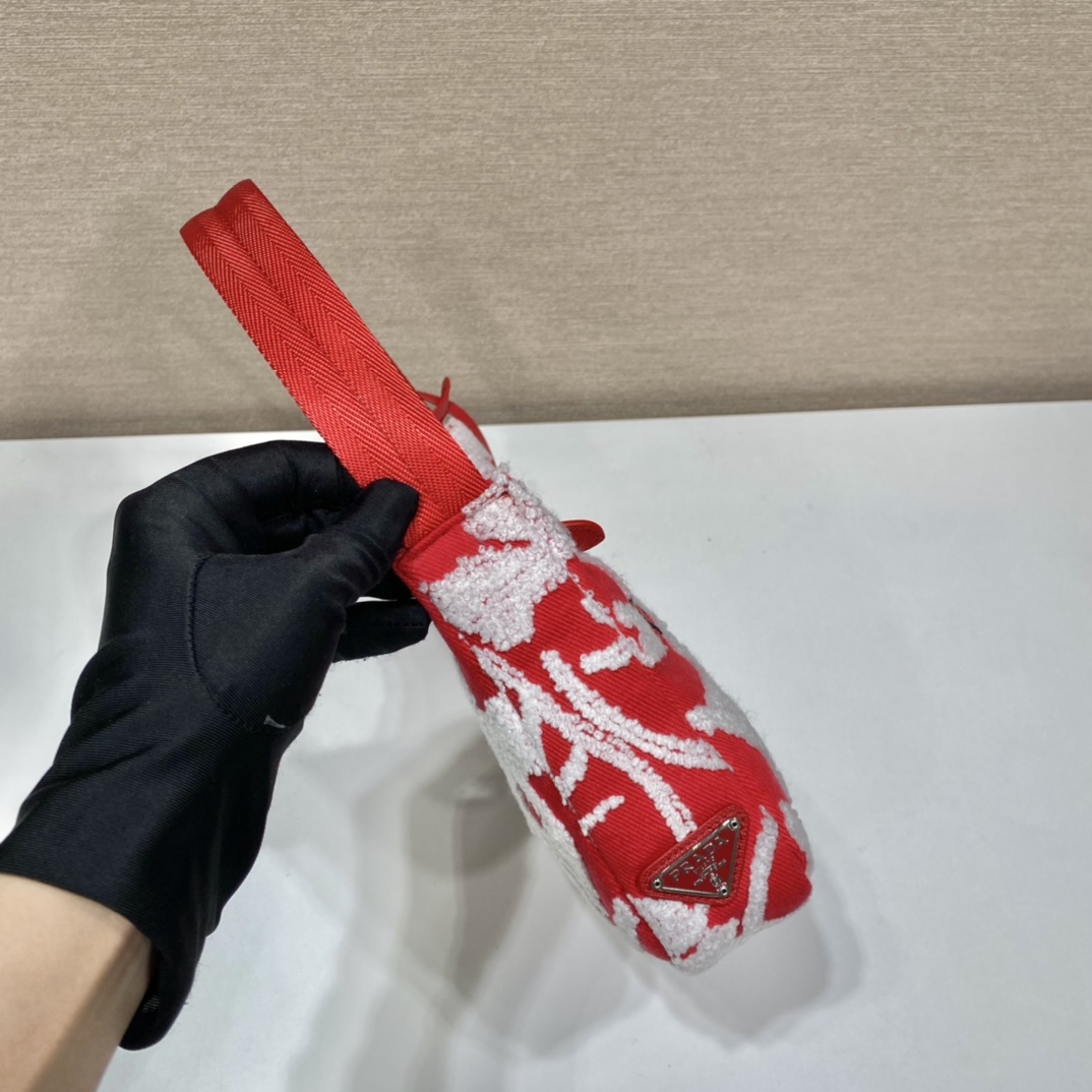 P*rada Bag Top Quality 23*17*6CM