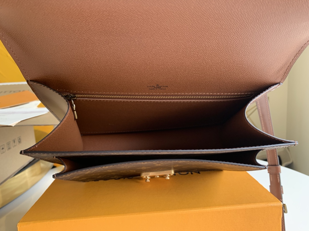 L*ouis V*uitton Top Bag 26*19*6cm
