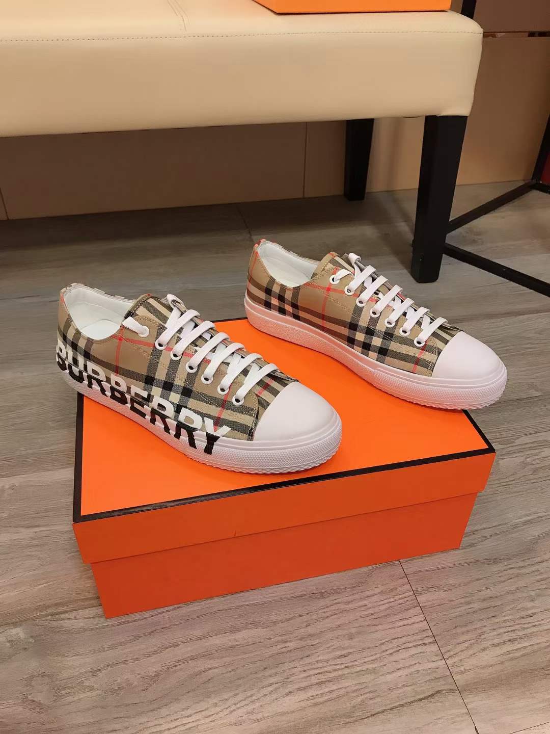 Men B*urberry Top Sneaker