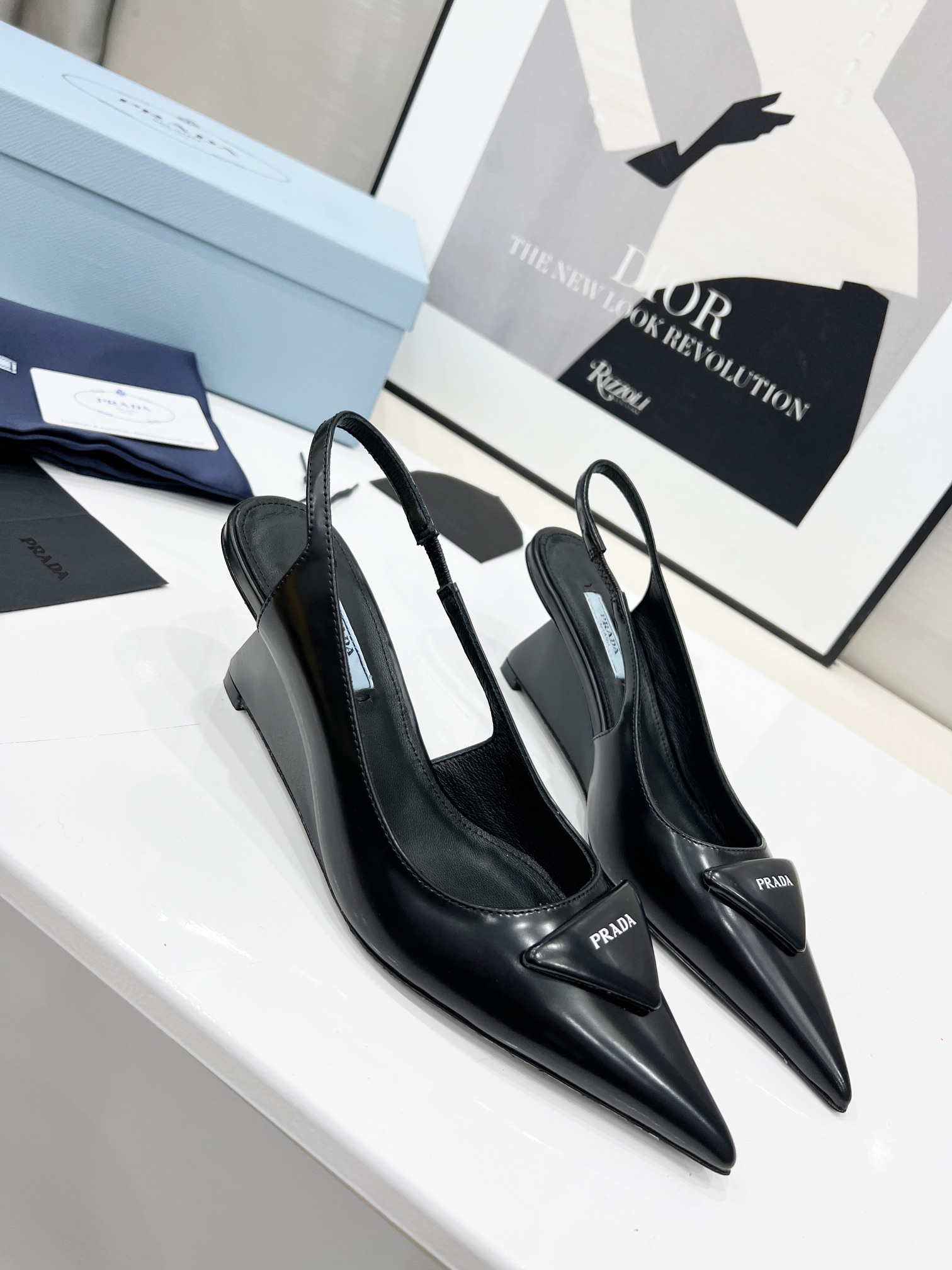 Women P*rada Top Sandals