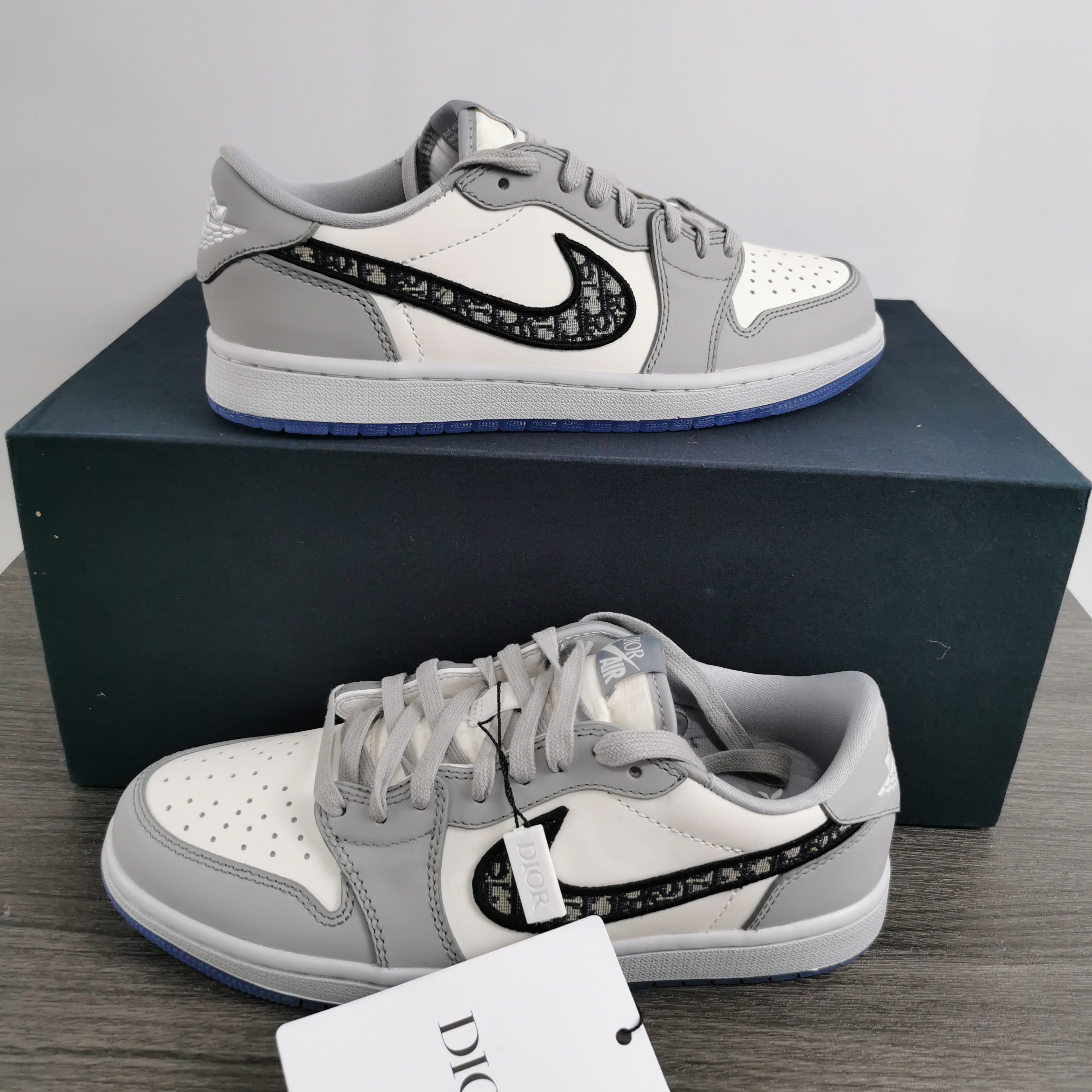 Air Jordan 1 Retro Low D*ior