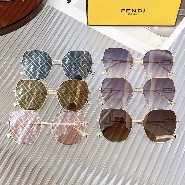 F*endi Glasses Top