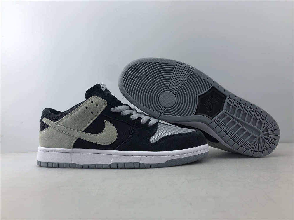 from NIKE SB DUNK LOW TRD
