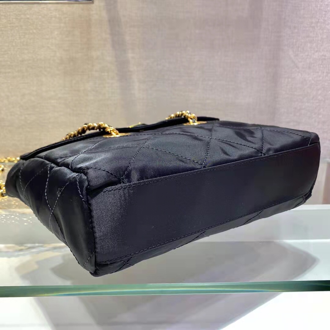 P*rada Bag Top Quality 25*21*5CM