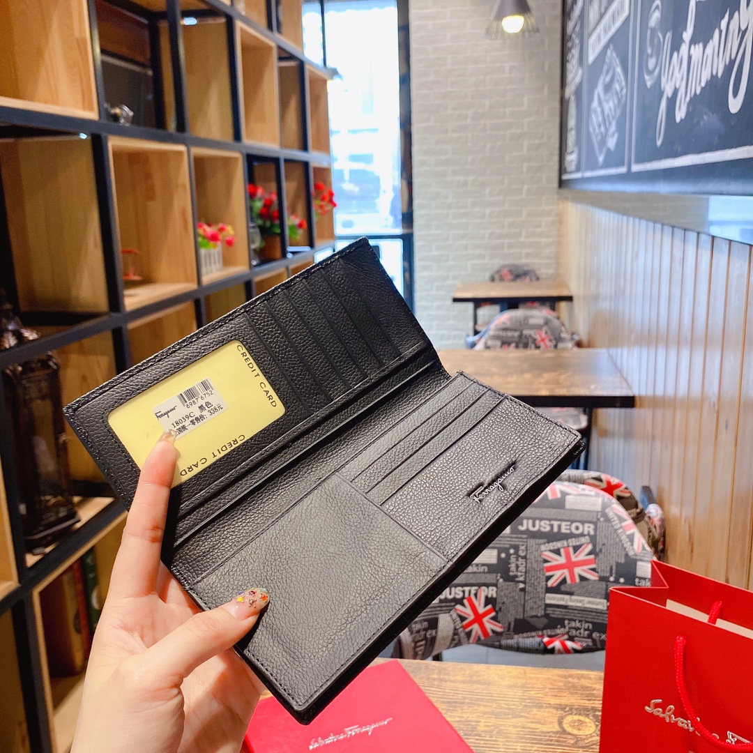 F*erragamo Belts Top Version