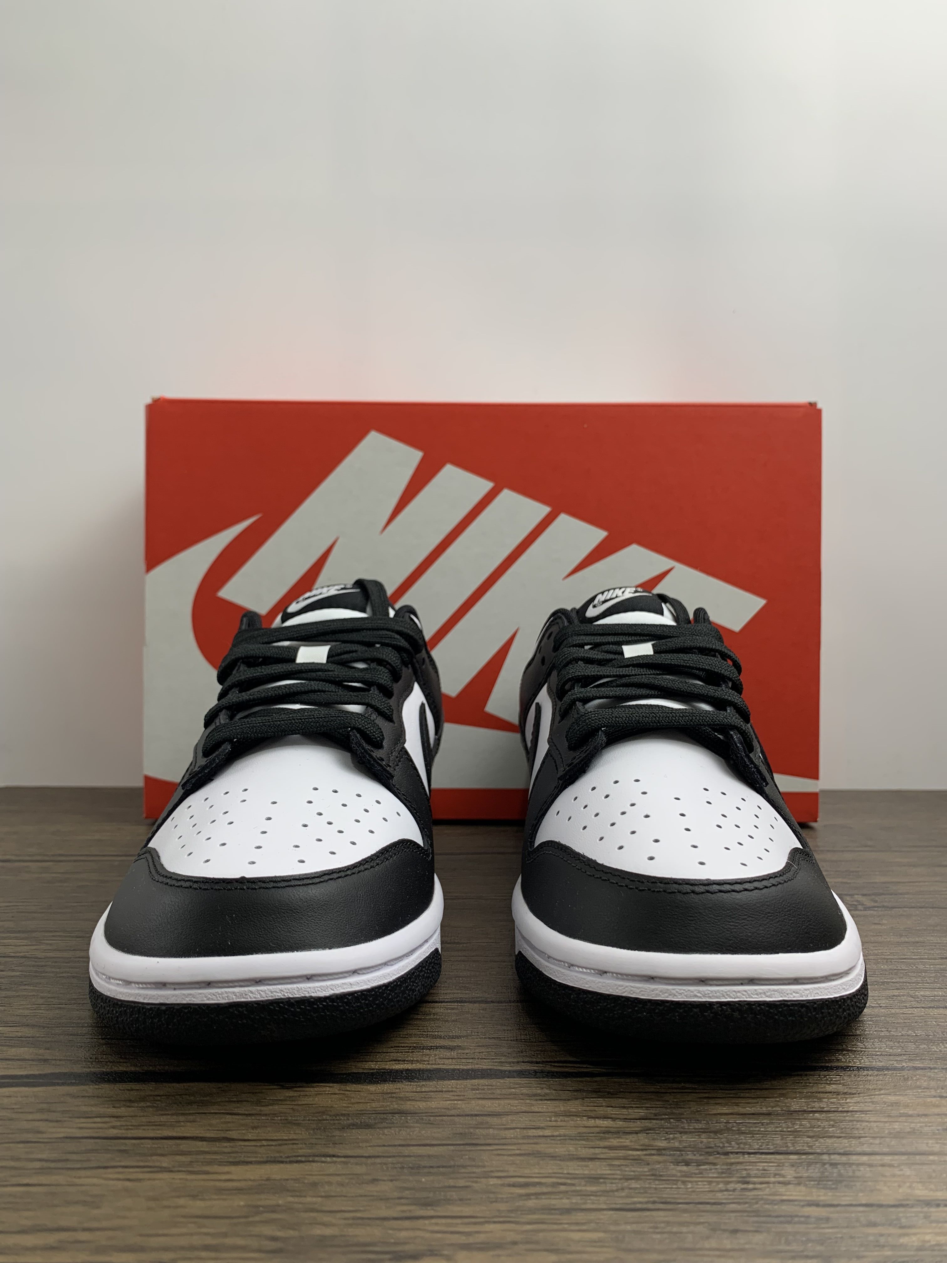 from Nike sb Dunk Low