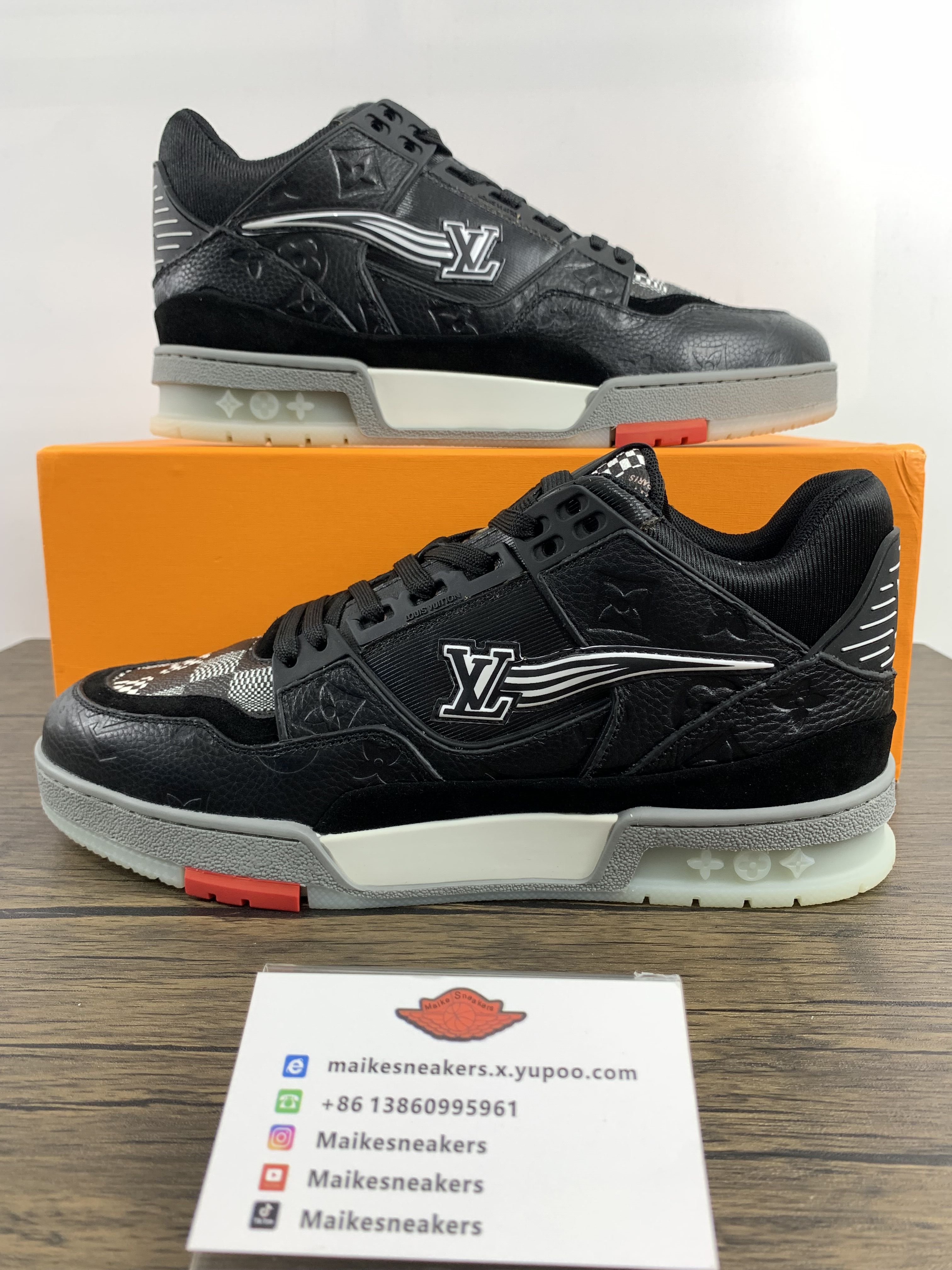 Men L*ouis V*uitton L*V Trainer Top Sneakers