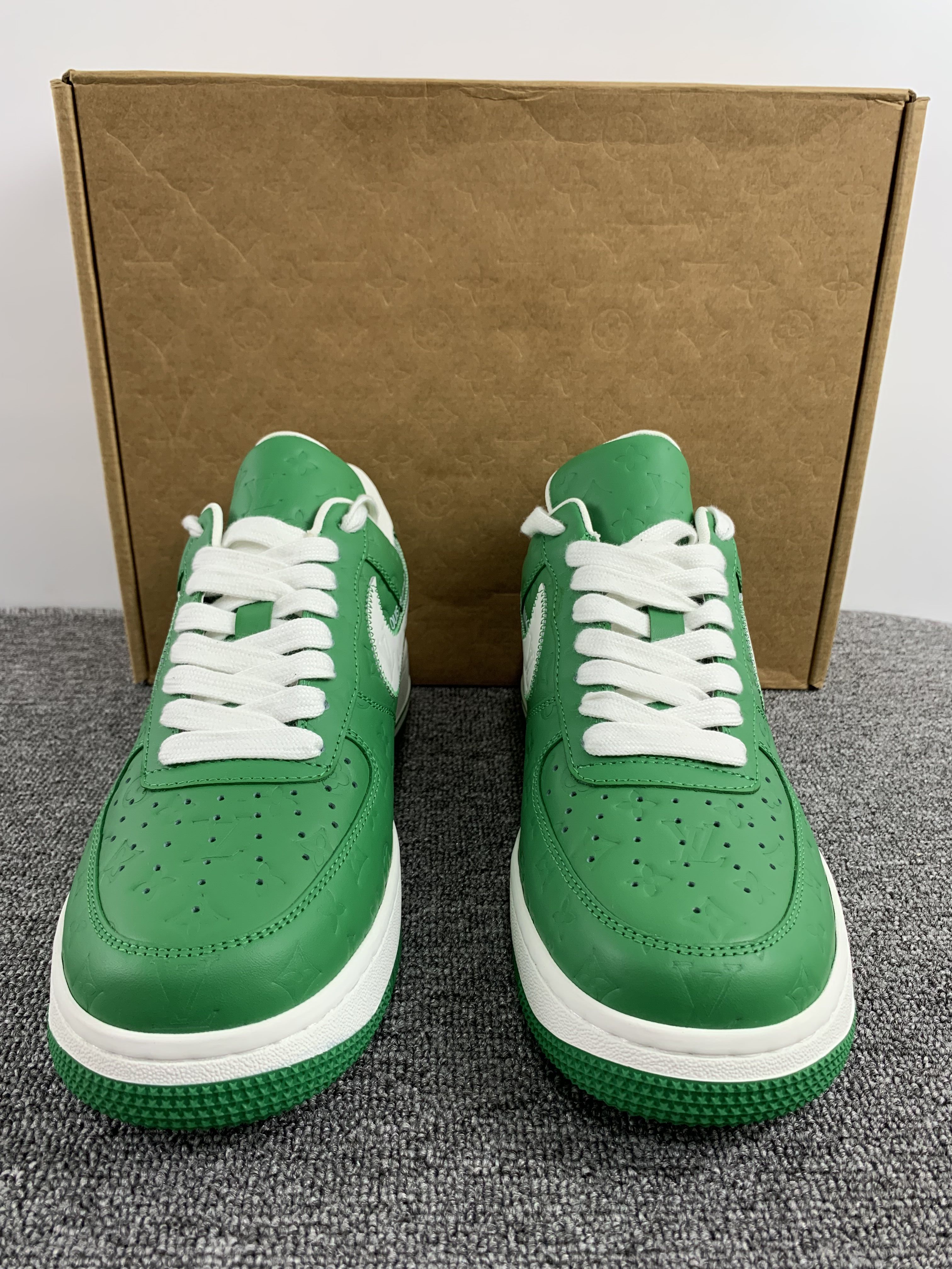 from Men L*ouis V*uitton * nike air force 1 Top Sneakers