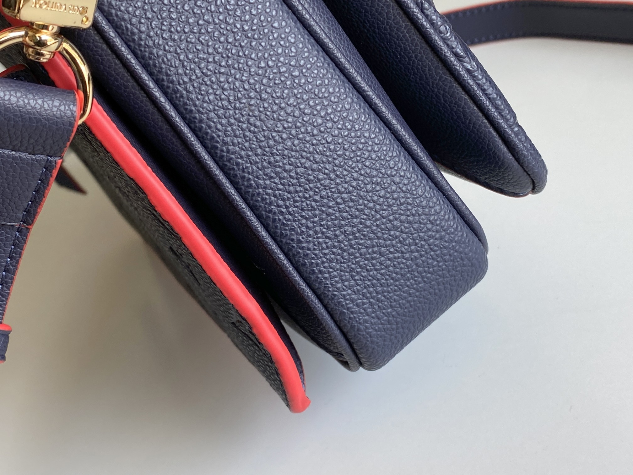 L*ouis V*uitton Bag Top Quality 25*19*9CM