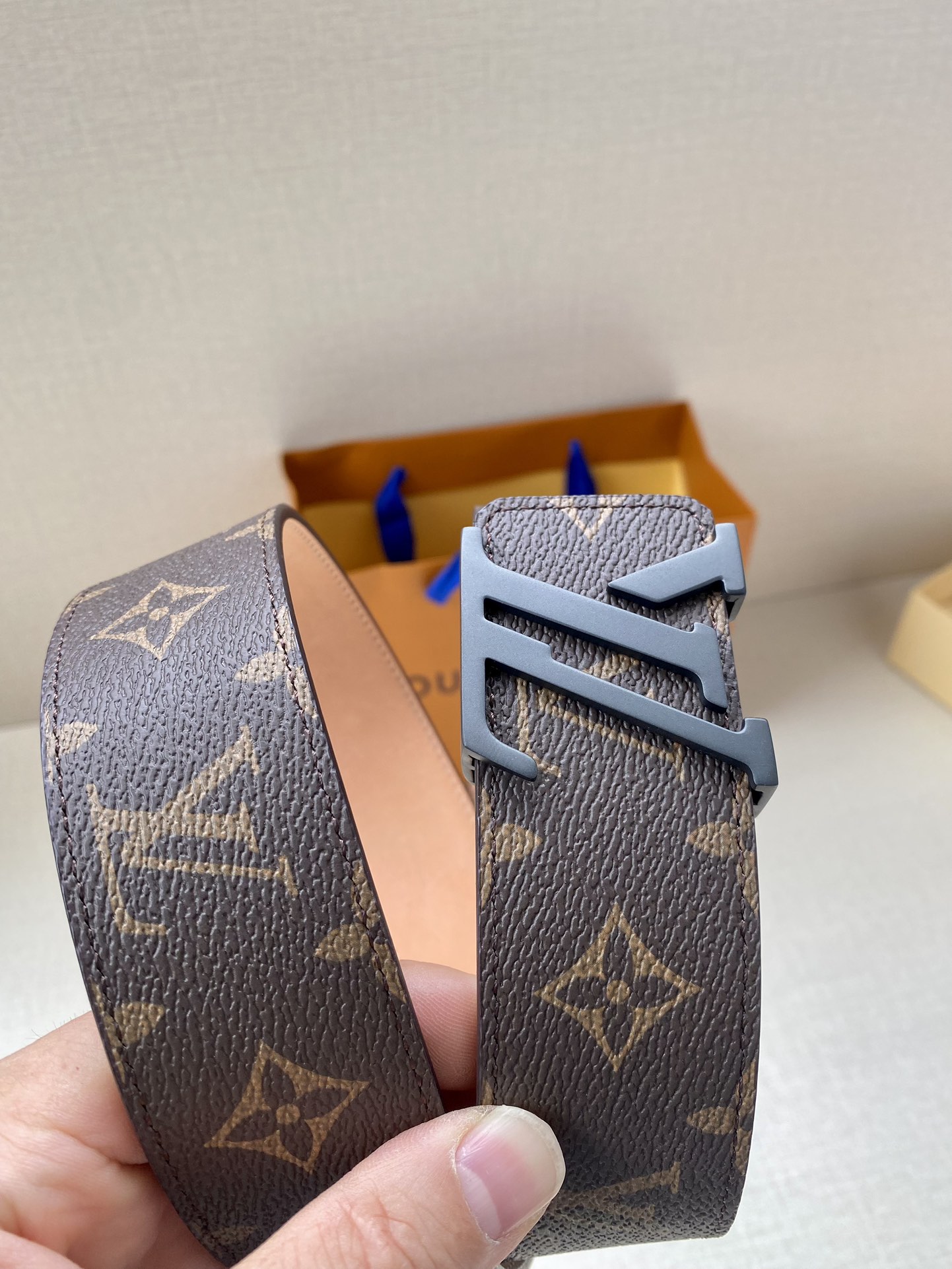 L*ouis V*uitton Belts Top Quality 40MM