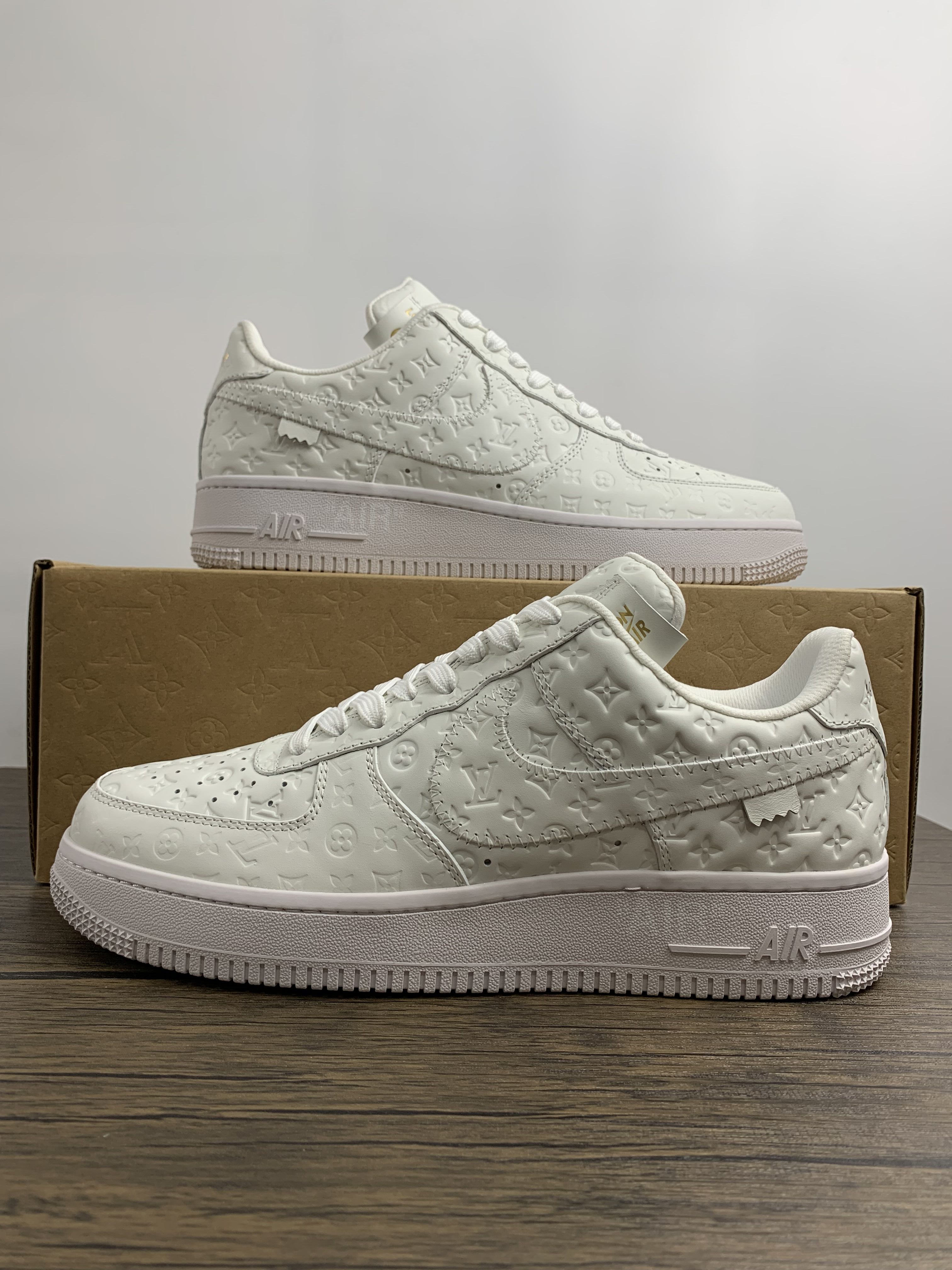 from virgil abloh x Nike Air Force 1 x L*V Low Dunk