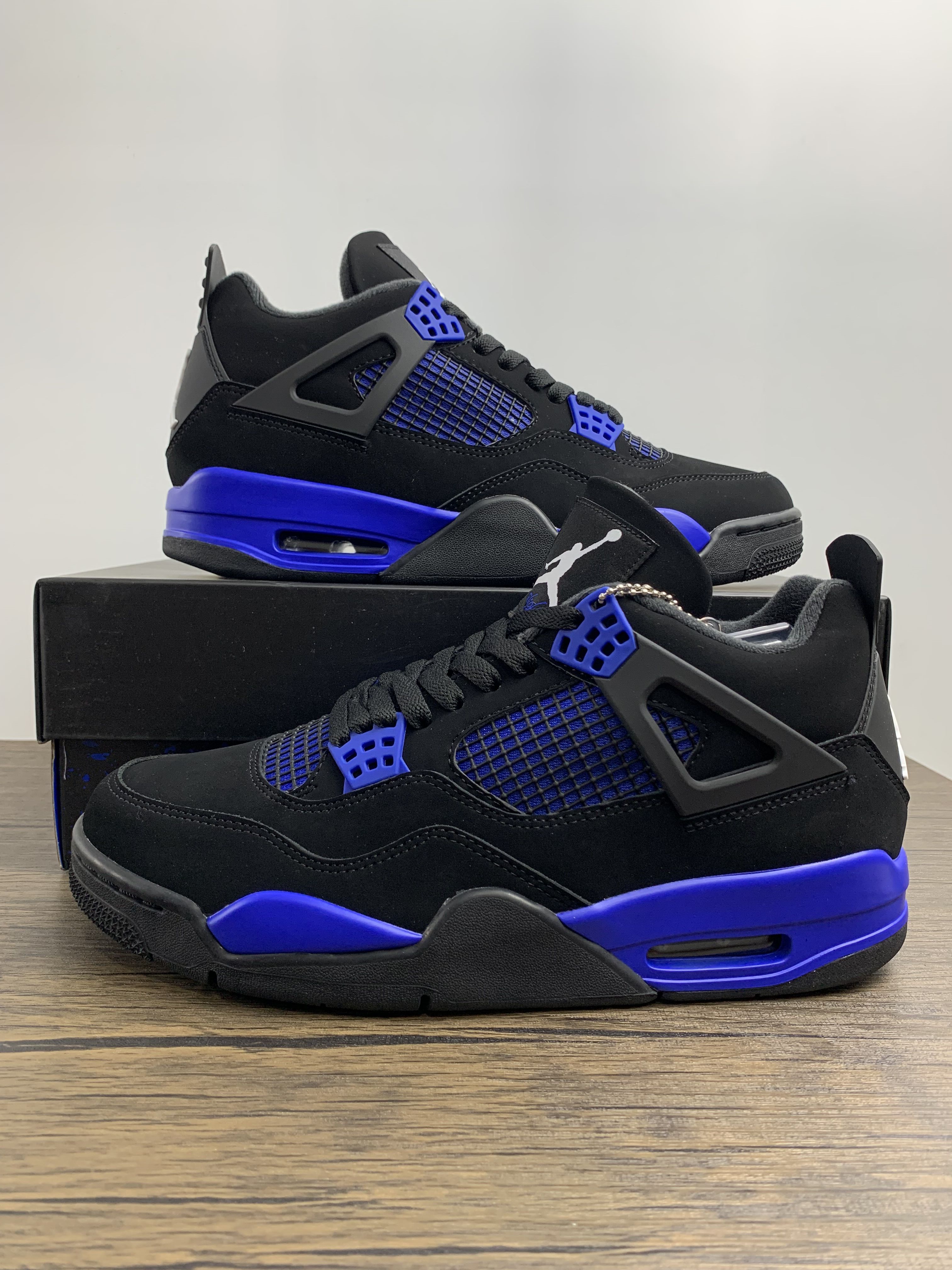 nike Air Jordan 4 Retro