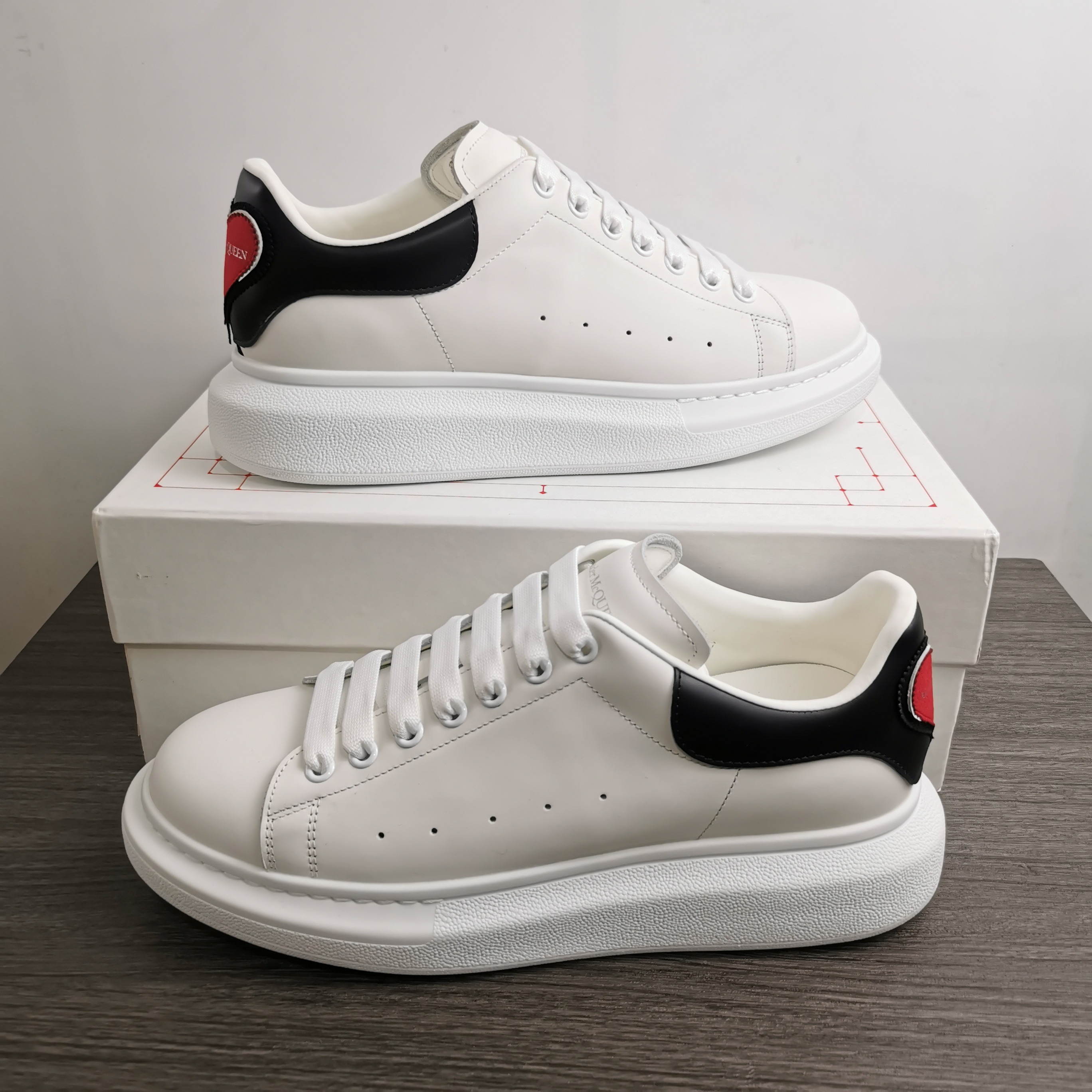 Men Women A*lexander M*cqueen Top Quality Sneaker