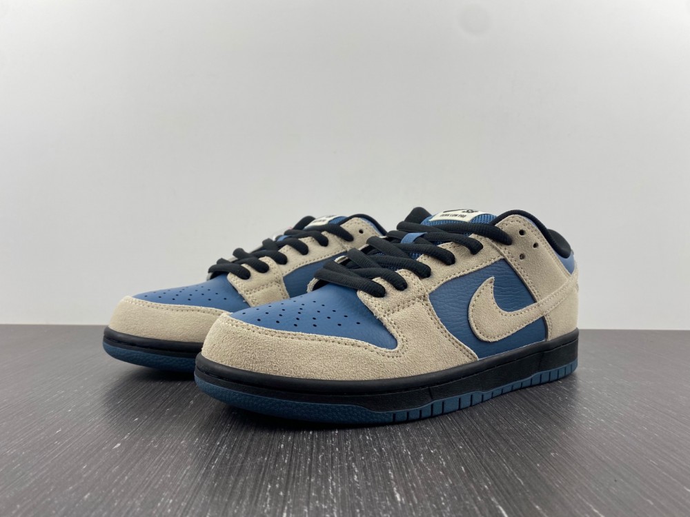 from Nike SB Dunk Low BQ6817-200