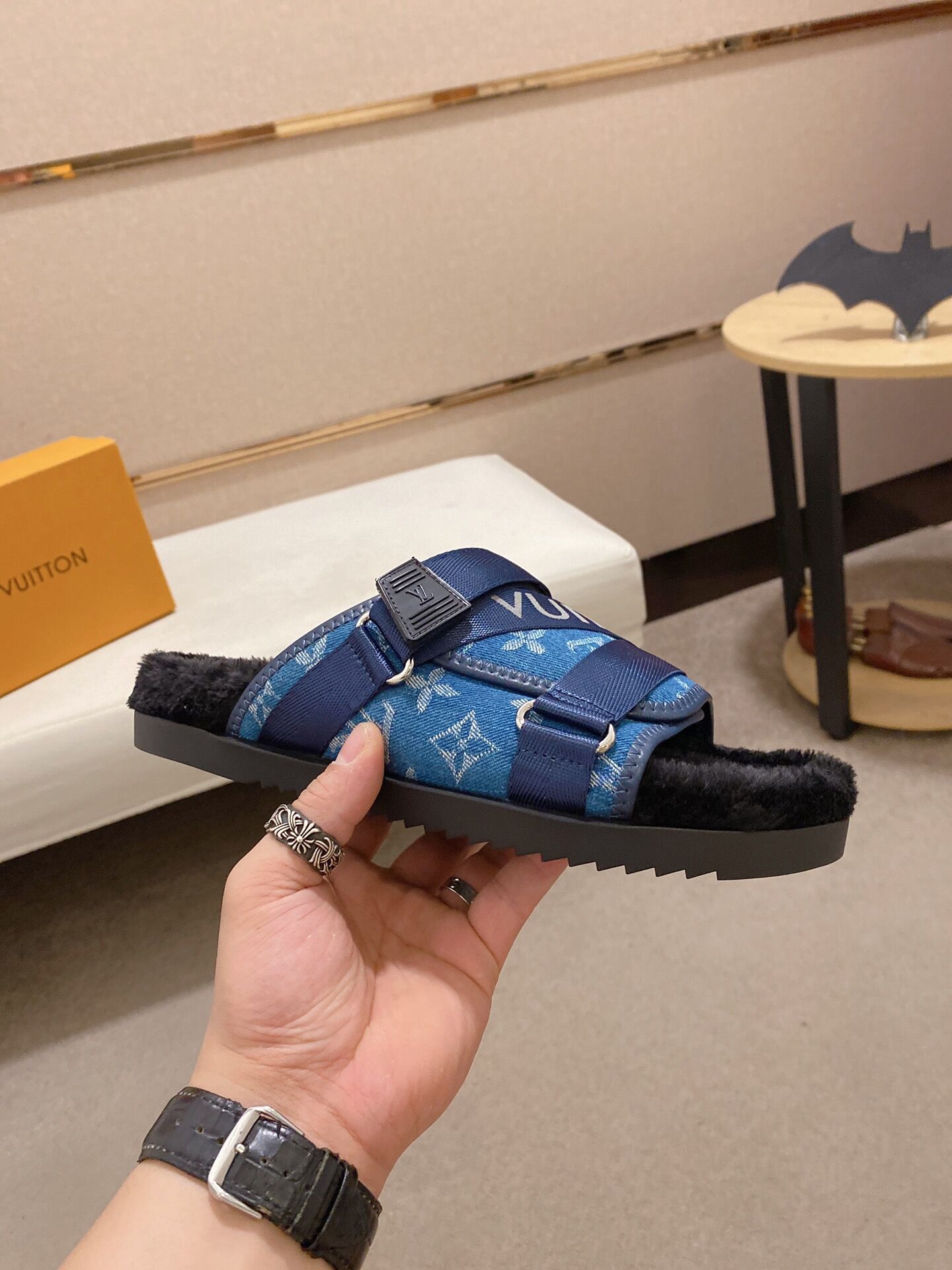 Men L*ouis V*uitton Top Slippers