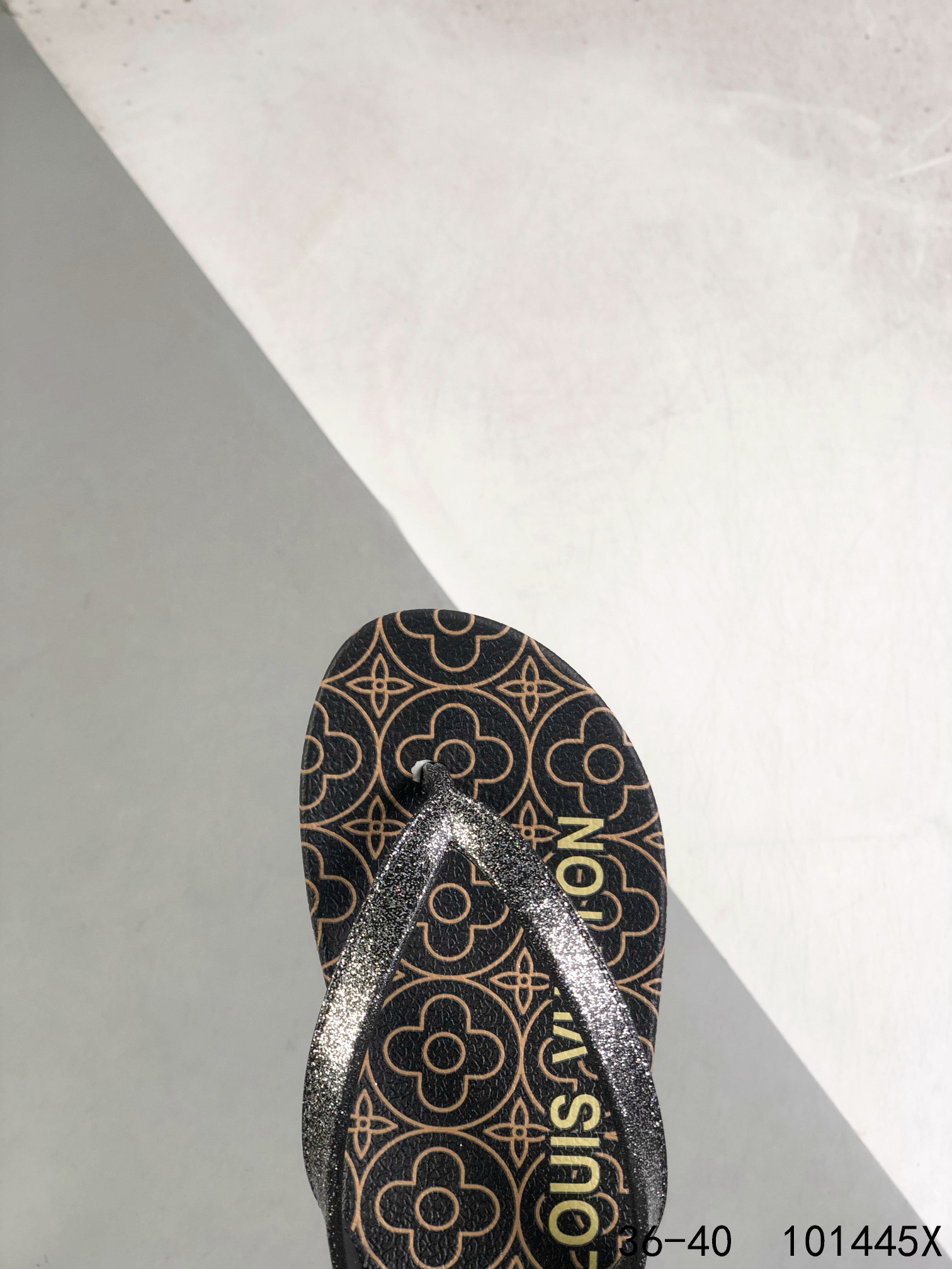 Women L*ouis V*uitton Top Slippers