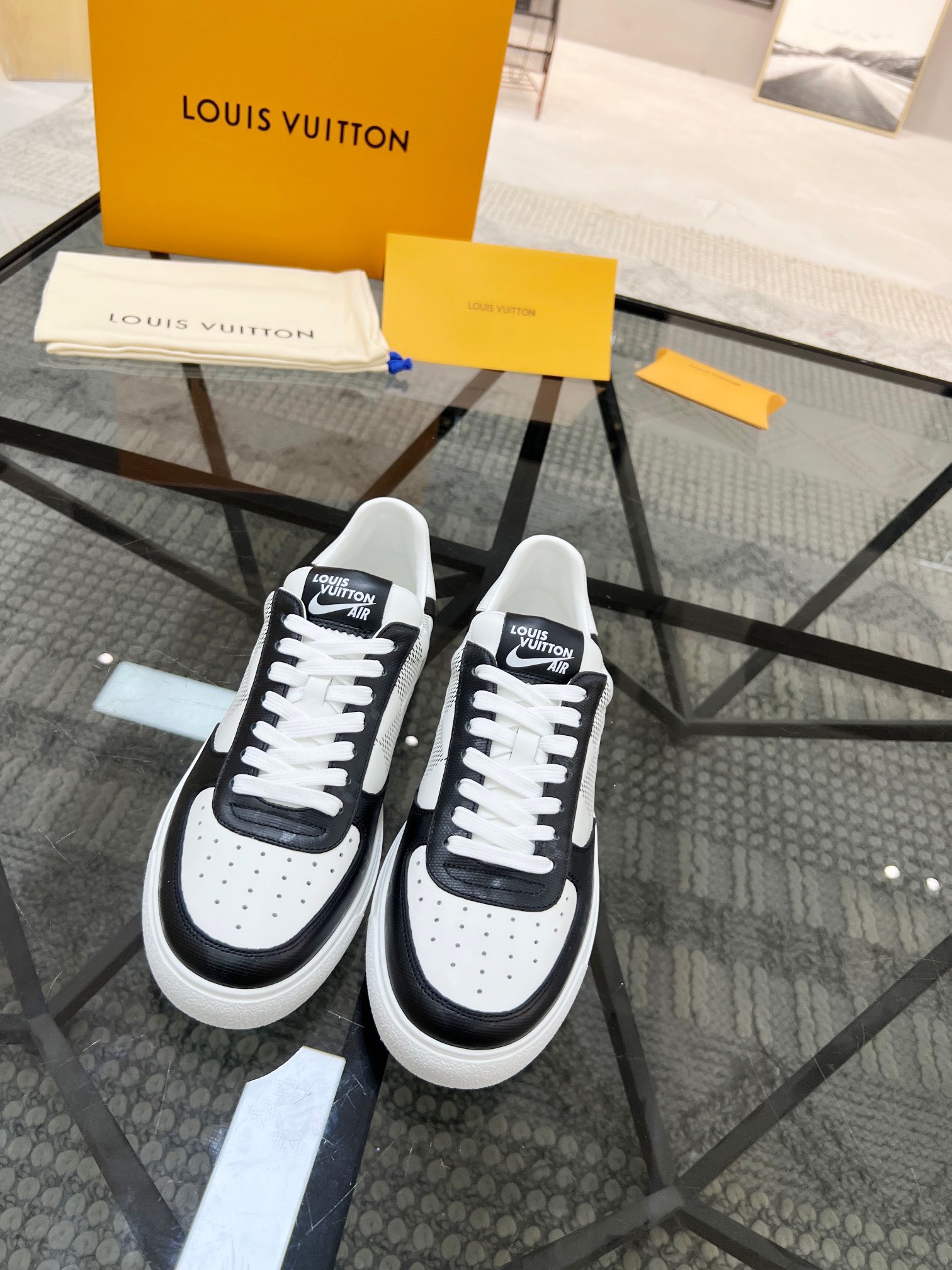 Men L*ouis V*uitton Top Sneaker