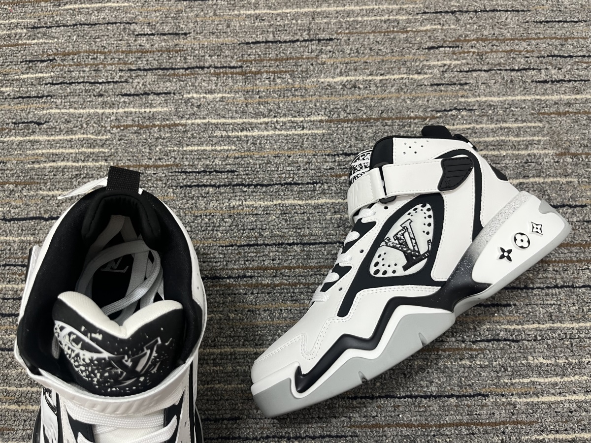 Men L*ouis V*uitton Top Sneaker