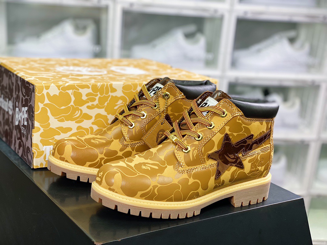 Men B*ape x T*imberland Fatigue Chukka Nubuck Boots