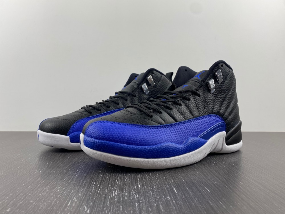 Air Jordan 12 AO6068-004