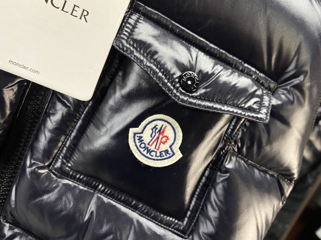 Women Down vest; M*oncler Top Quality 2022