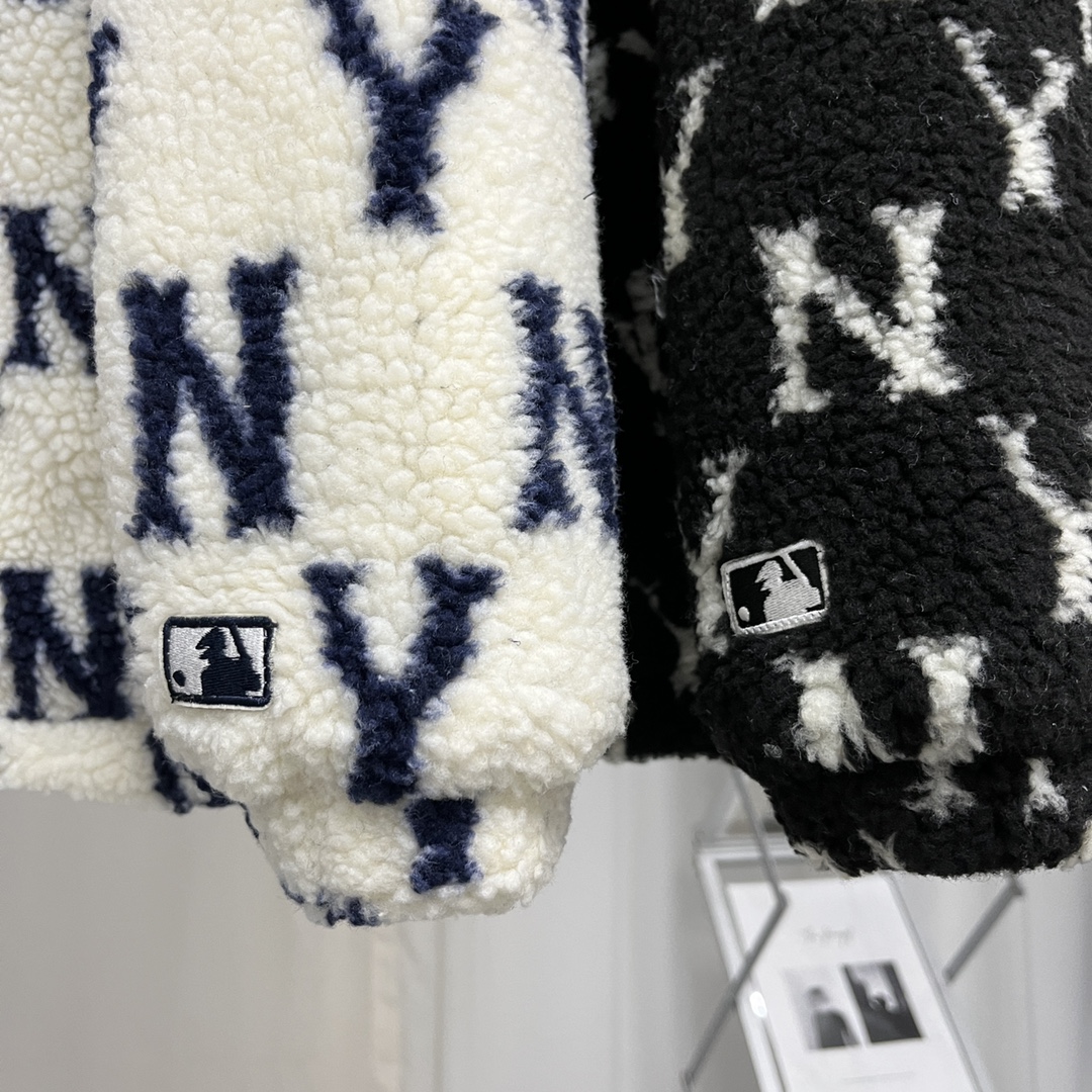 Men Jacket/Sweater Top Quality