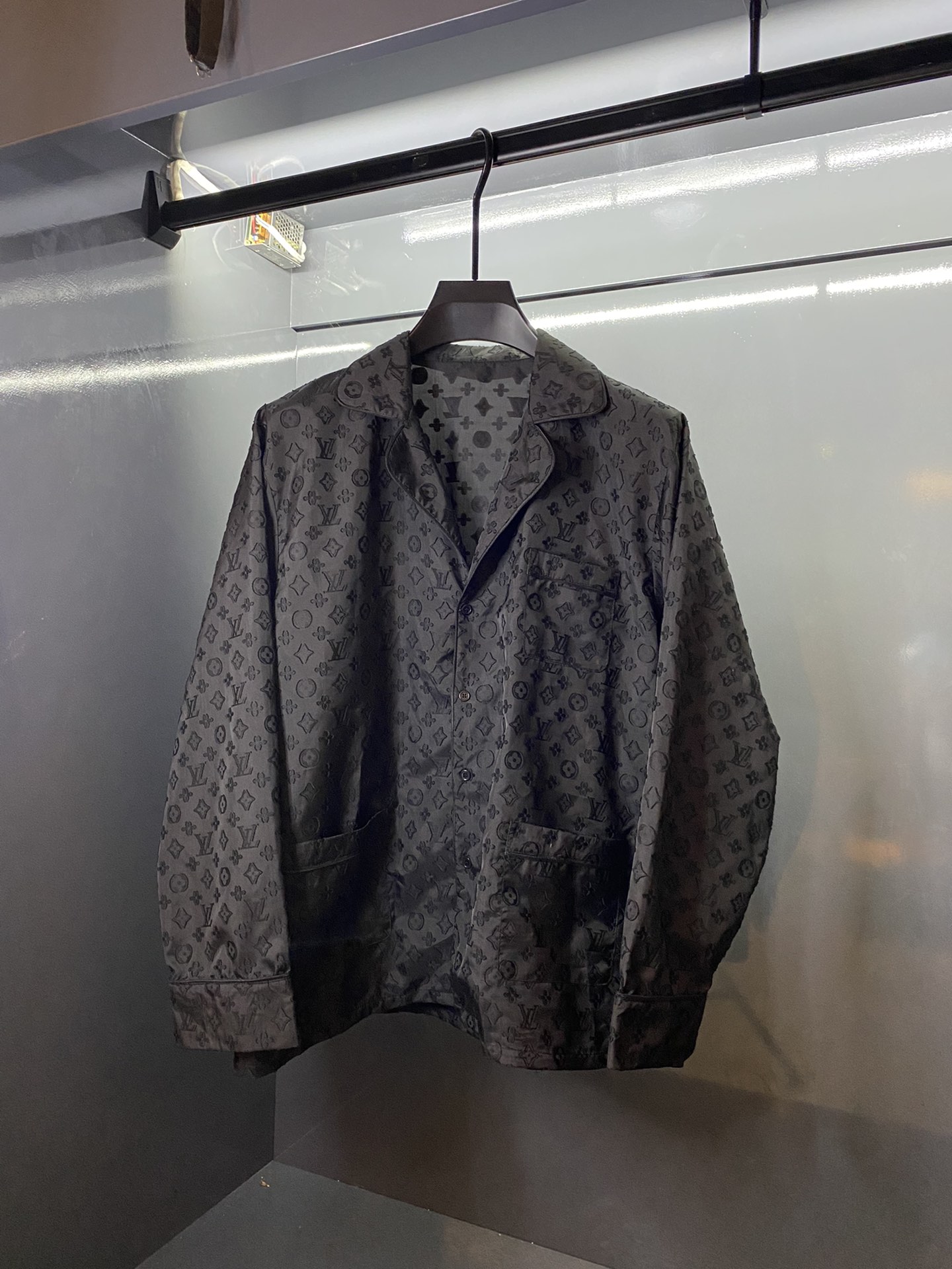 Men Jacket/Sweater Top Quality