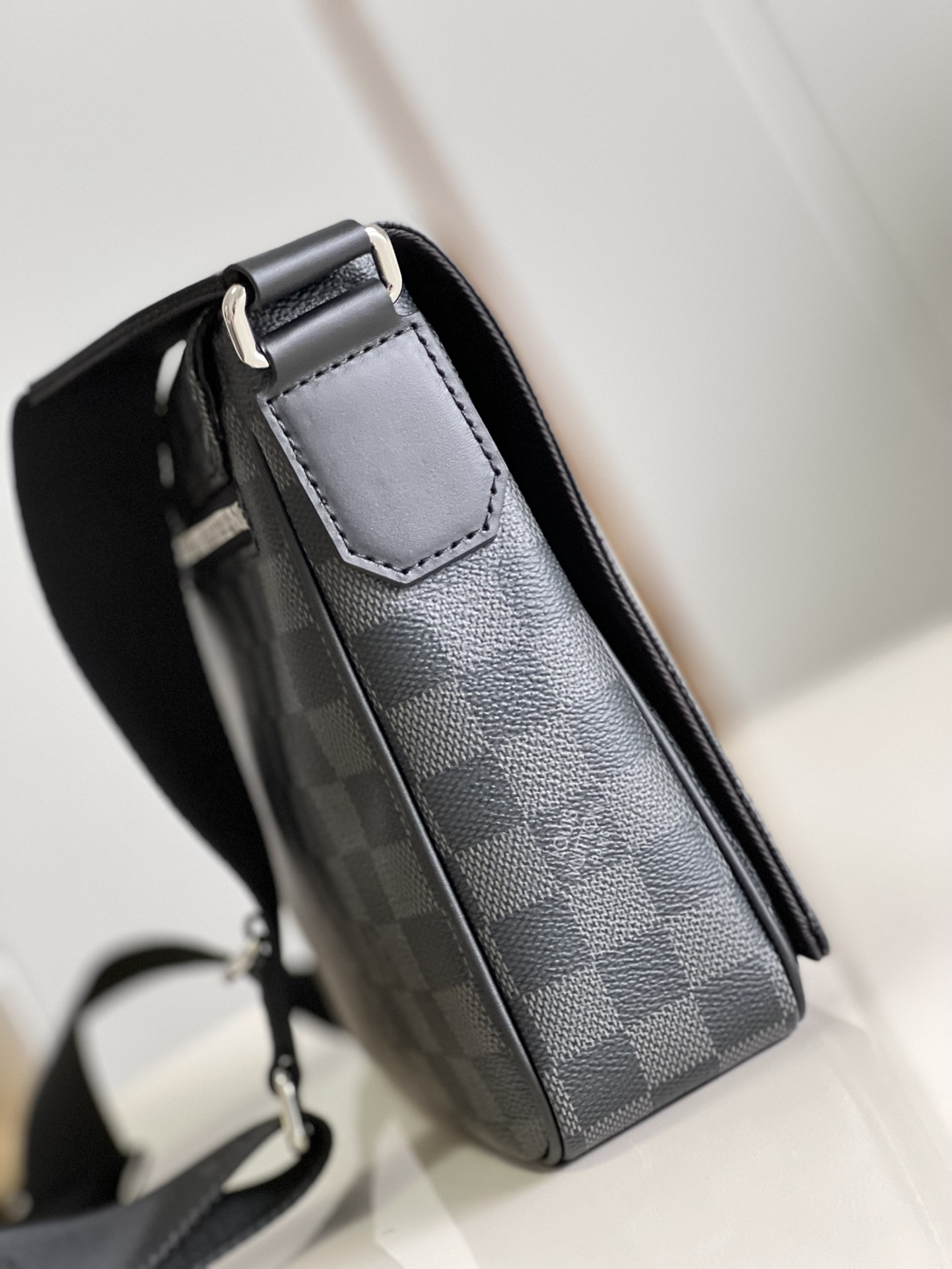 L*ouis V*uitton Bag Top Quality 26*20*7CM