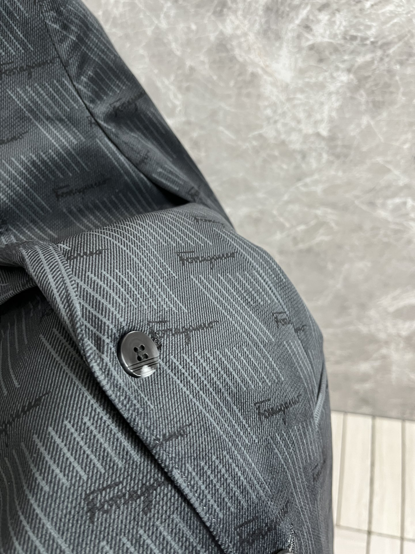 Men Jacket/Sweater Top Quality