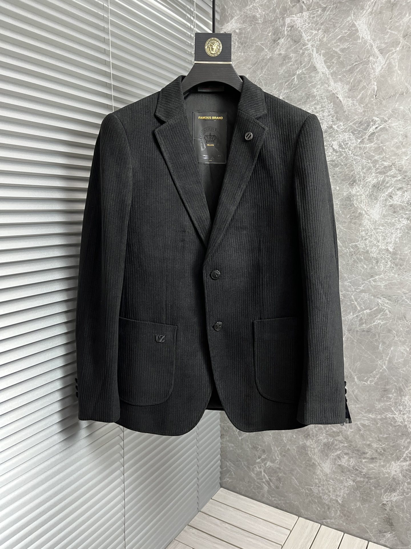 Men Jacket/Sweater Top Quality