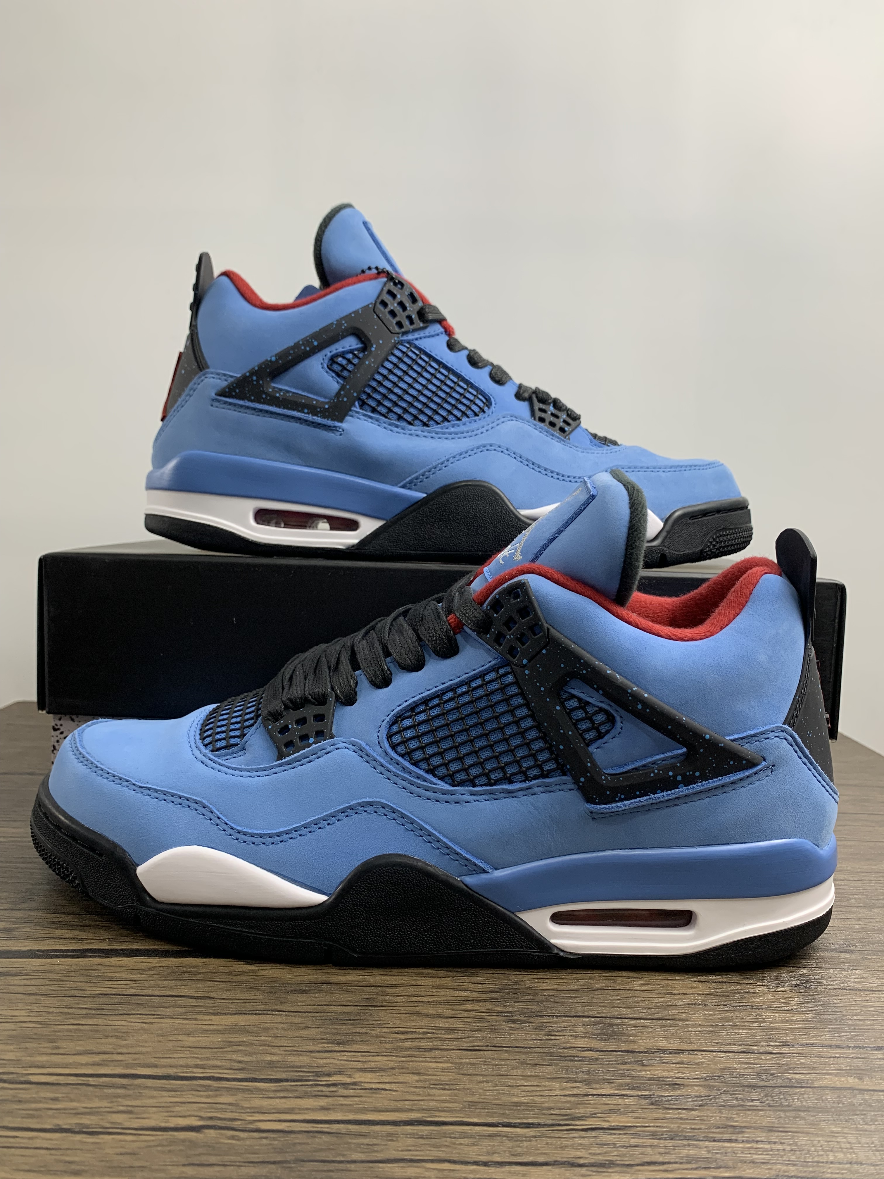 Travis Scott x Air Jordan 4 Houston Oilers 308497-406