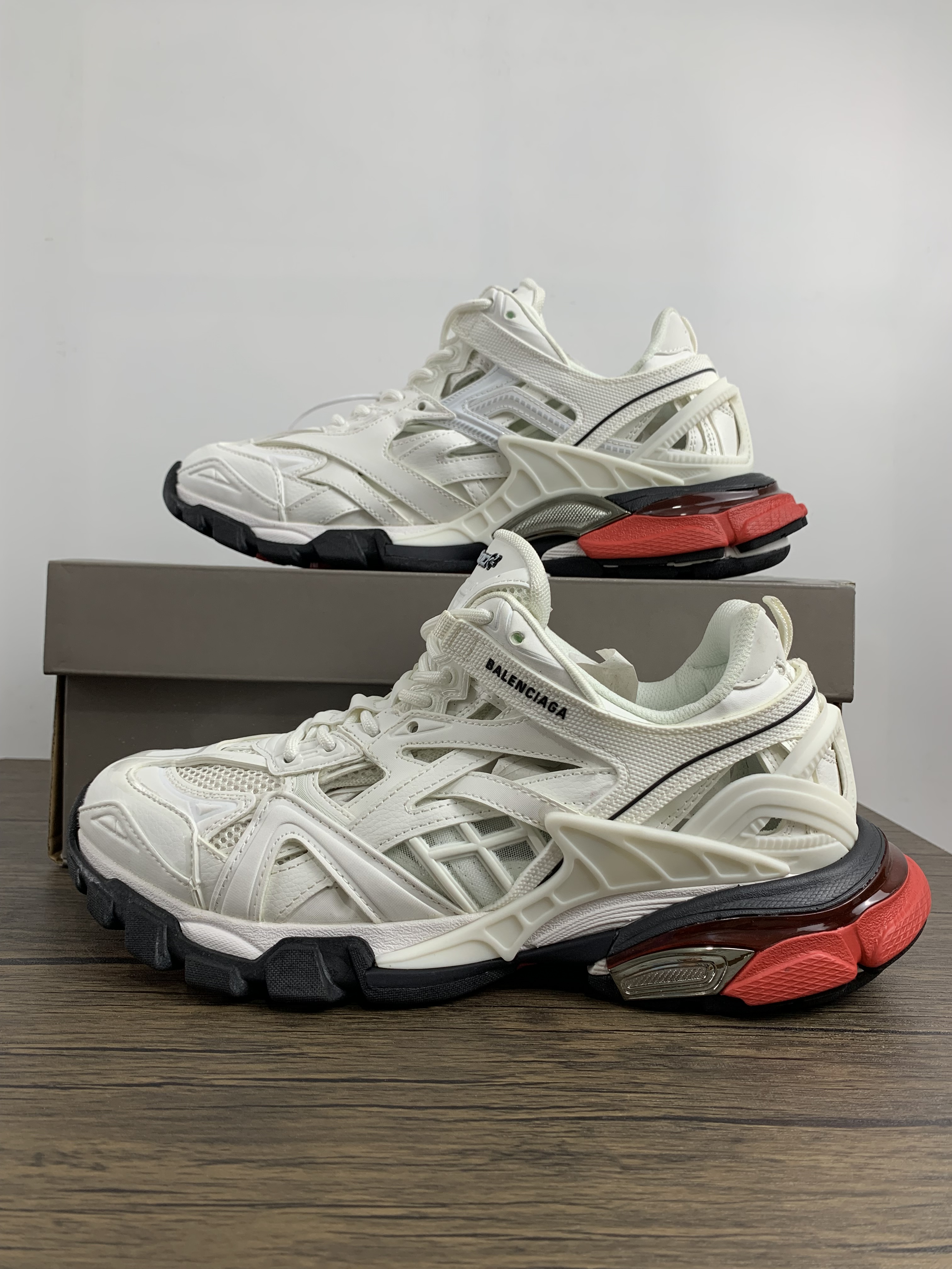 Men Women B*alenciaga Track Top Sneakers