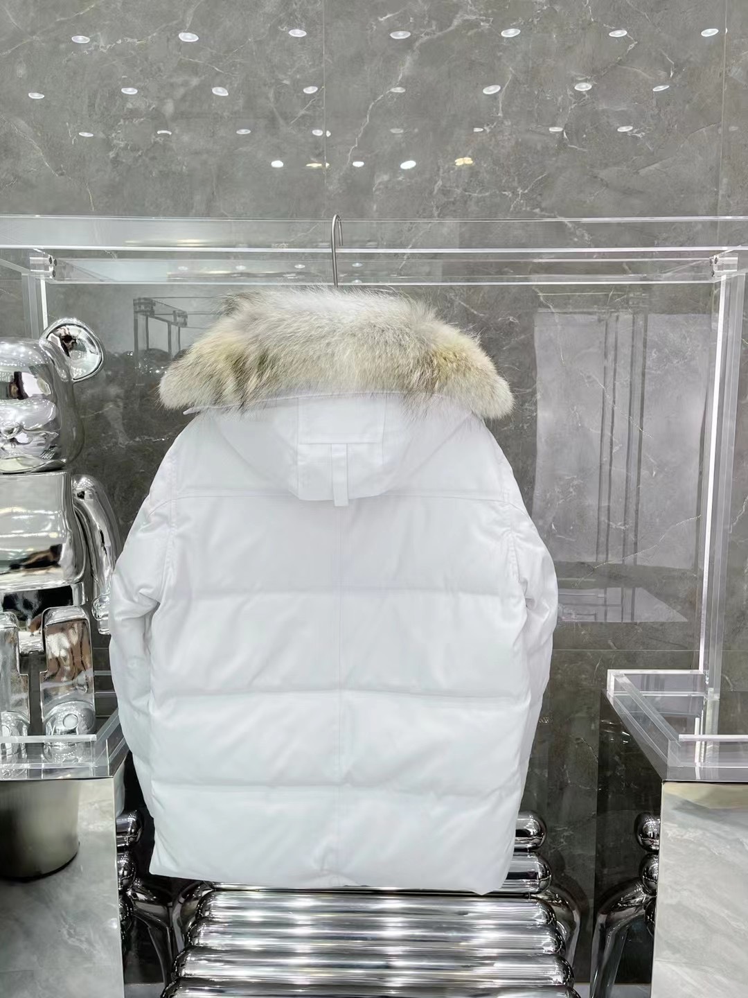 Men Women Down jacket Maikesneakers