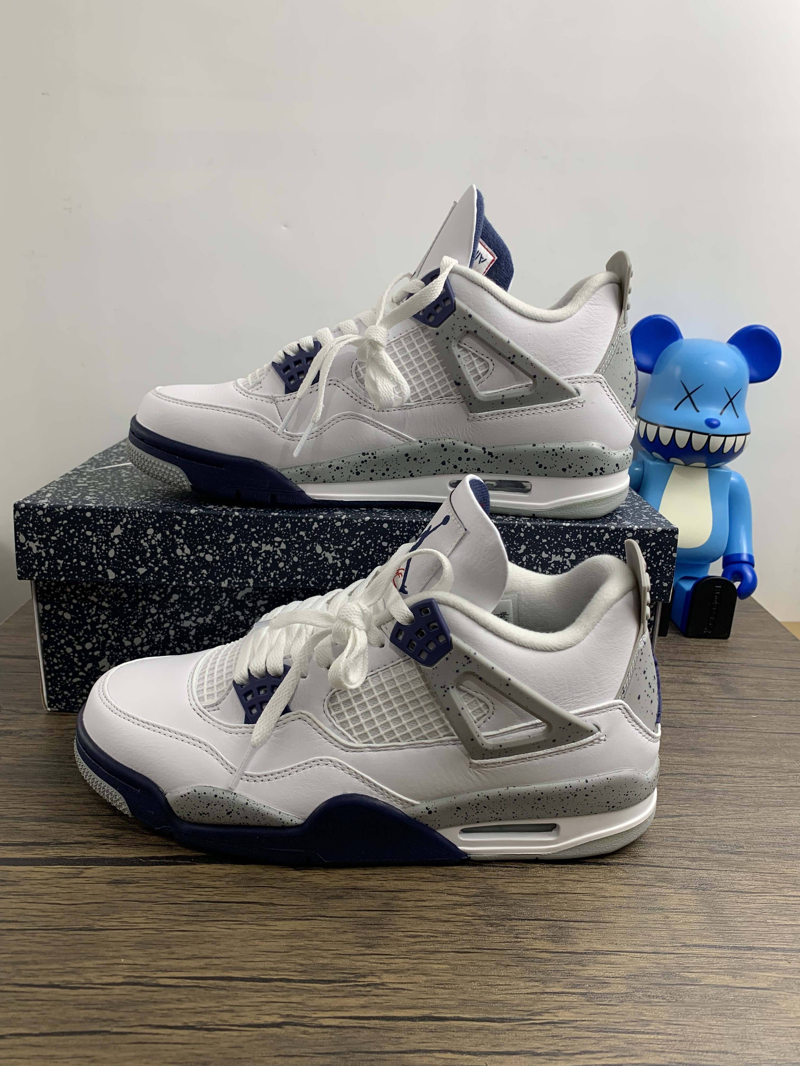 Air Jordan 4 DH6927-140