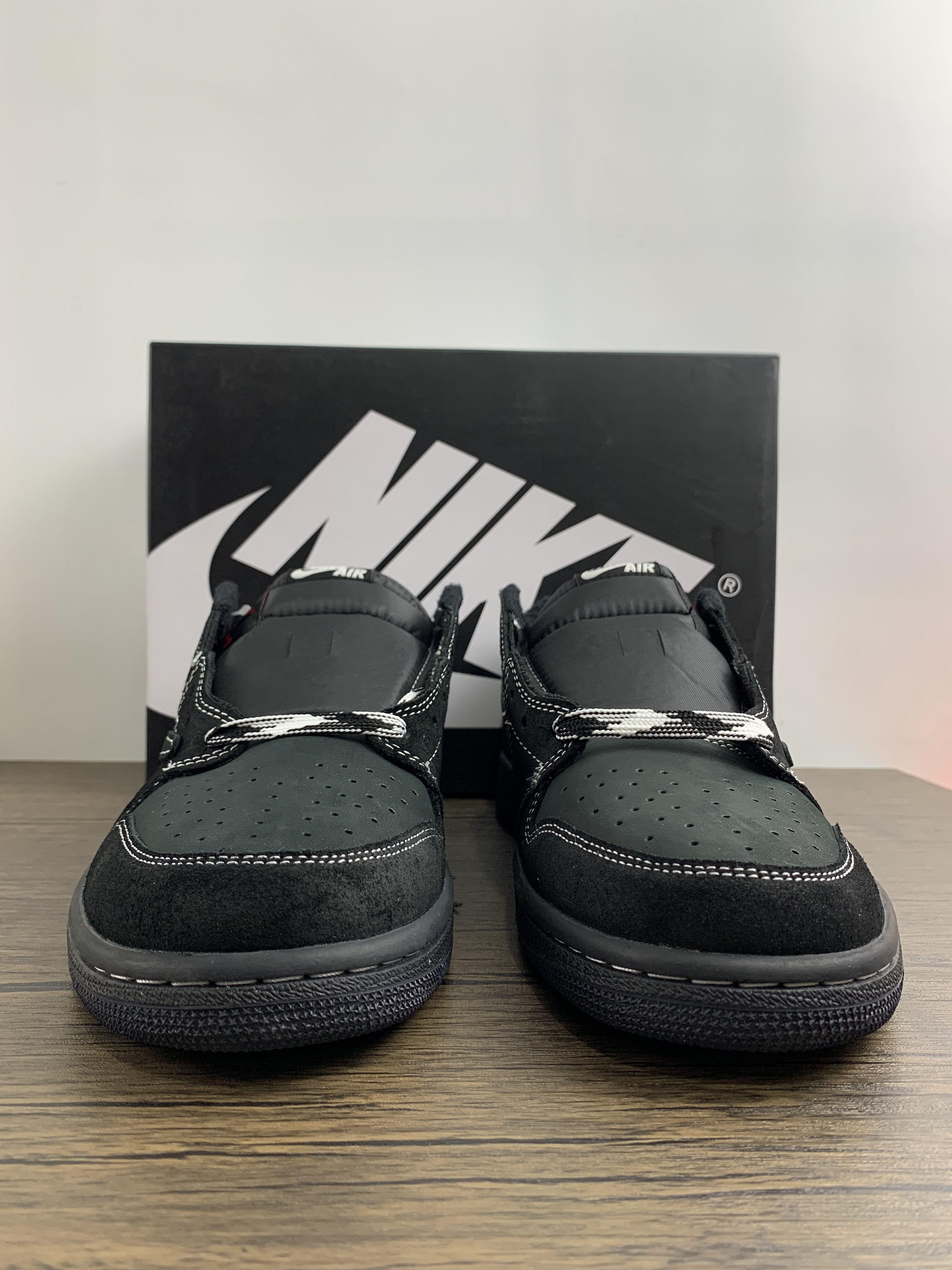 Travis Scott xAir Jordan1 Low OG Reverse Mocha