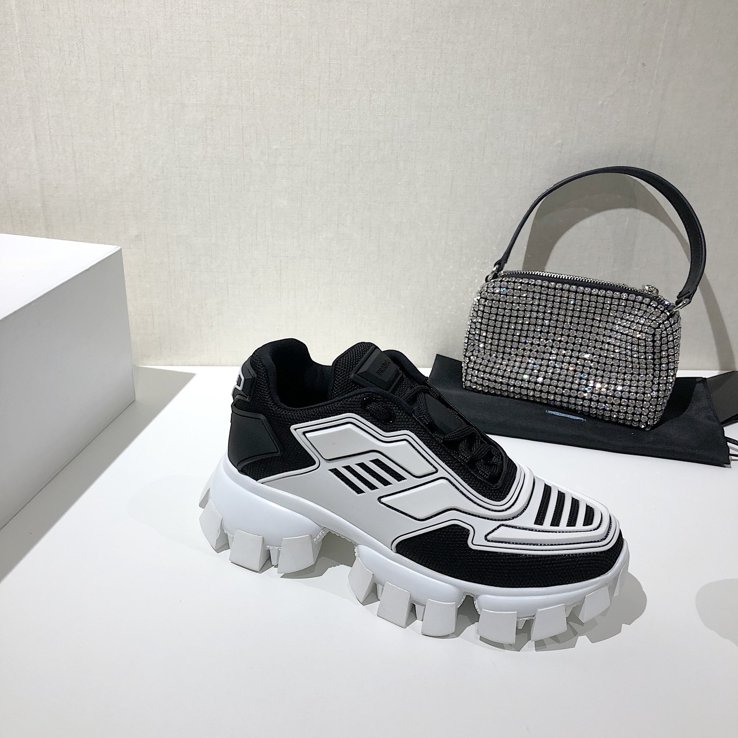 Men P*rada Top Sneaker （ ）