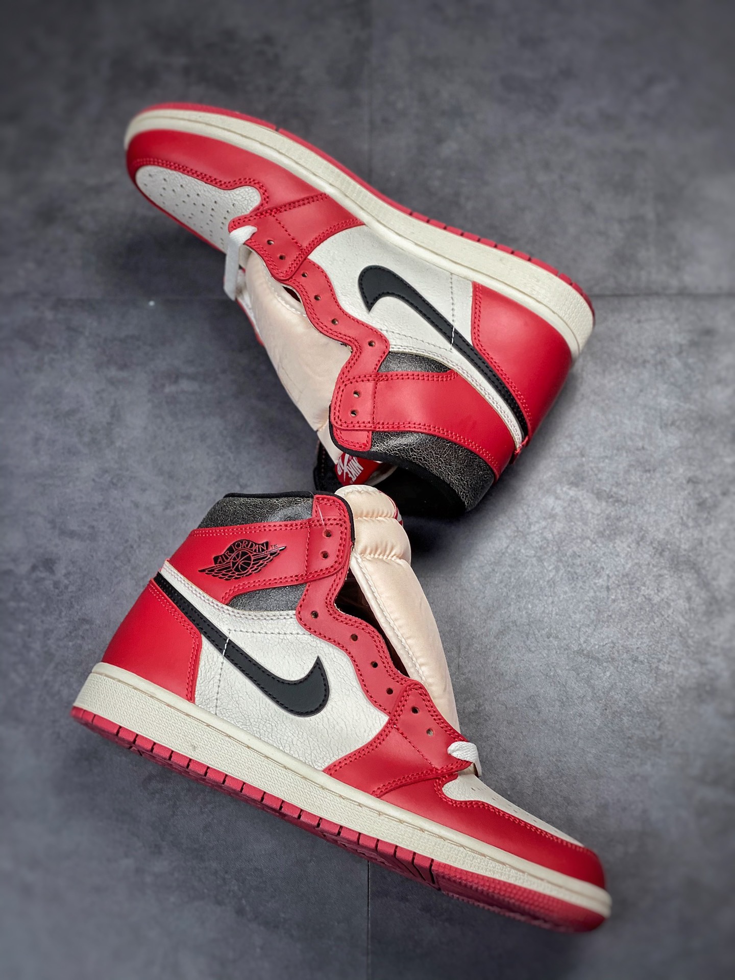 Nike Air Jordan 1 High AJ1