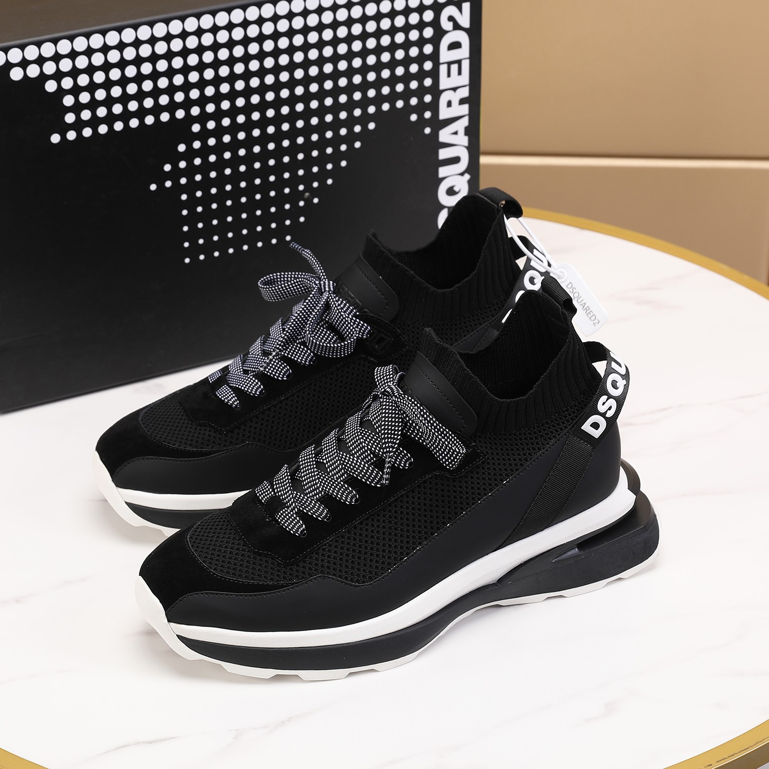 Men O*ff W*hite Top Sneakers