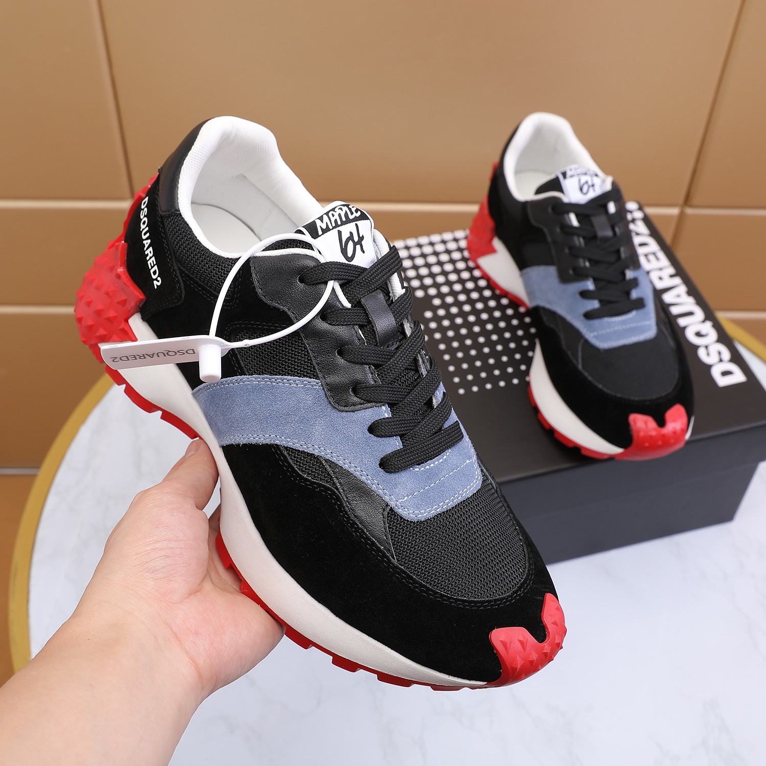 Men O*ff W*hite Top Sneakers