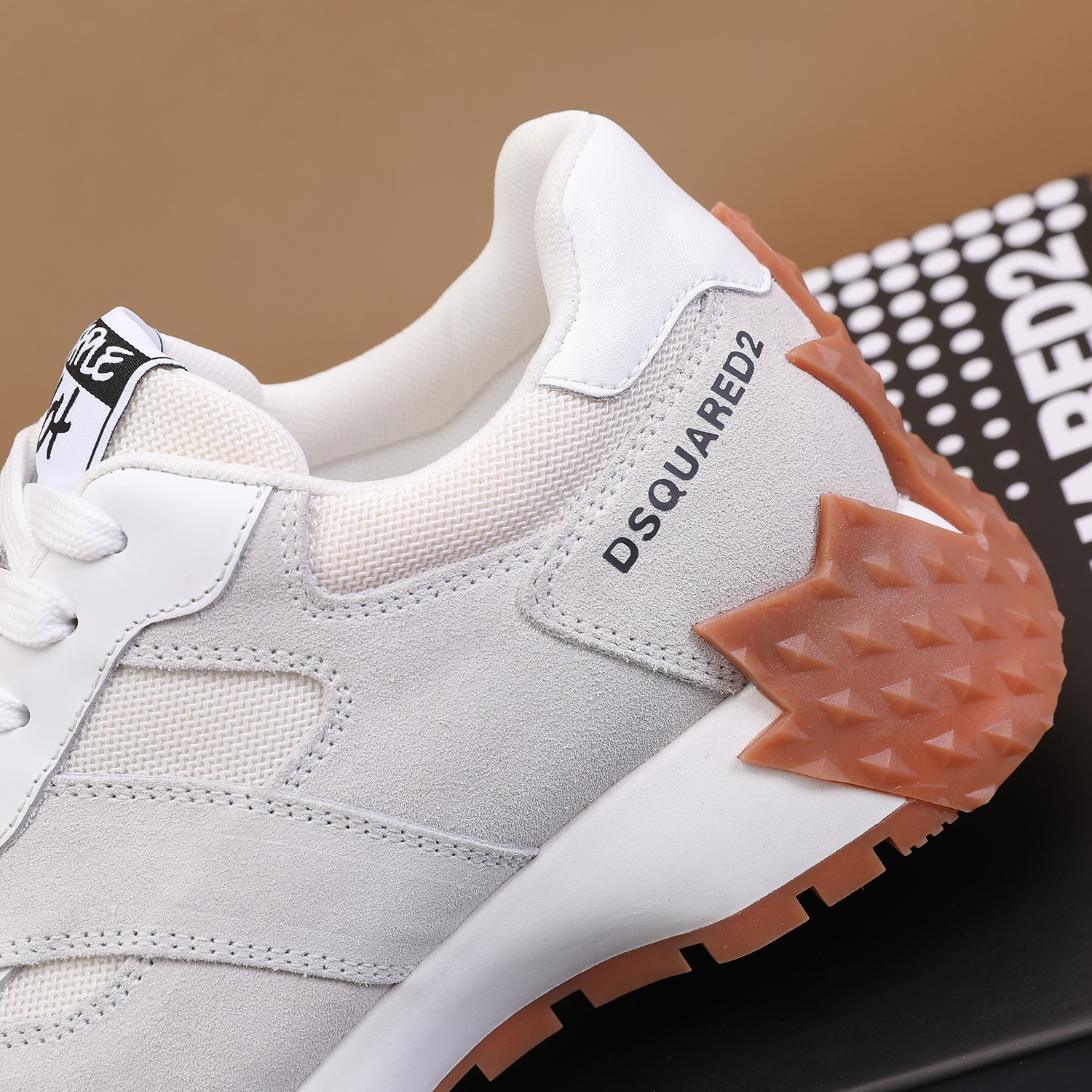 Men O*ff W*hite Top Sneakers