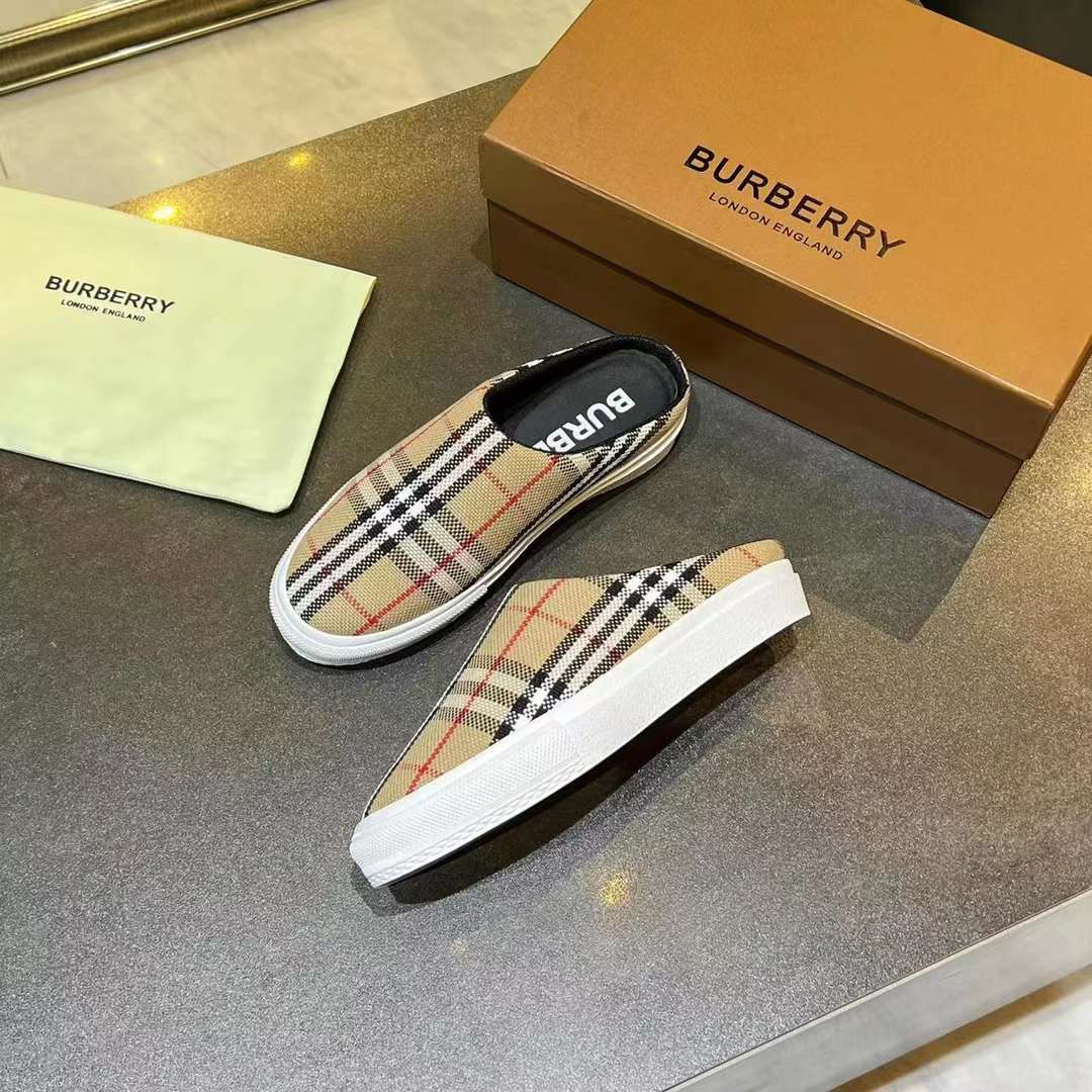 Men Women B*rberry Sneaker ()